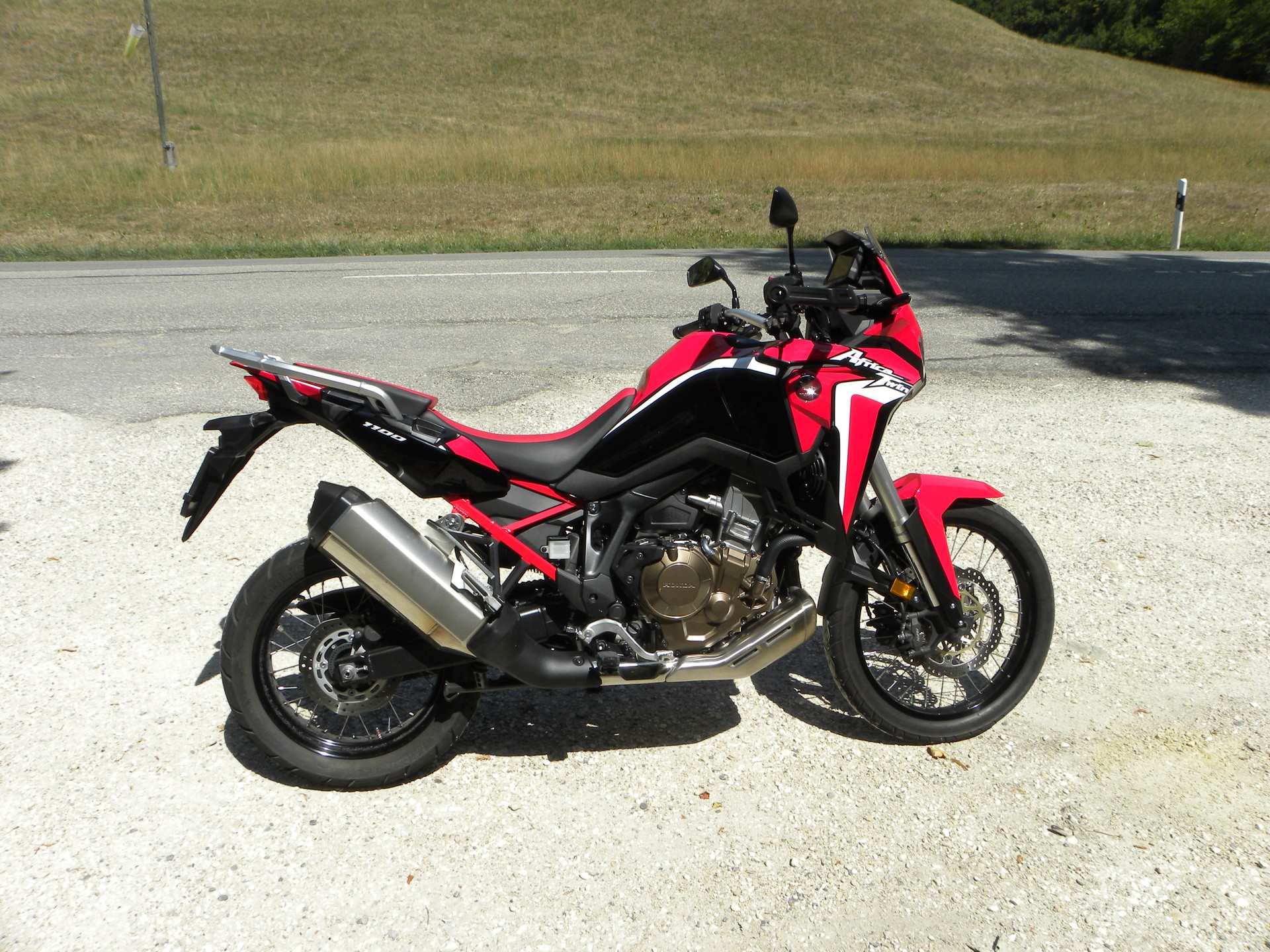 HONDA CRF 1100 Africa Twin-image-0