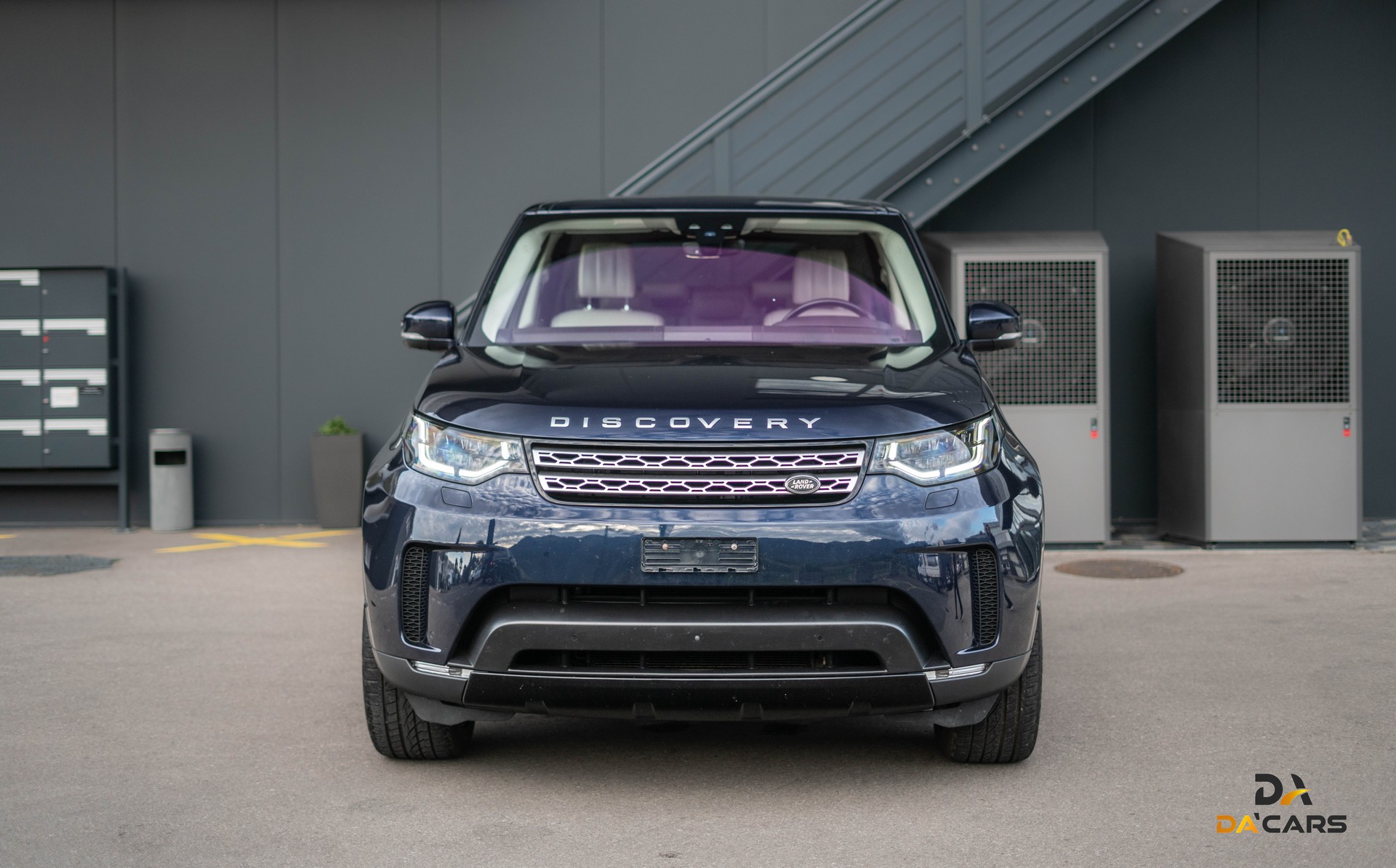 LAND ROVER Discovery 3.0 SDV6 HSE Luxury Automatic-showroom-element-1