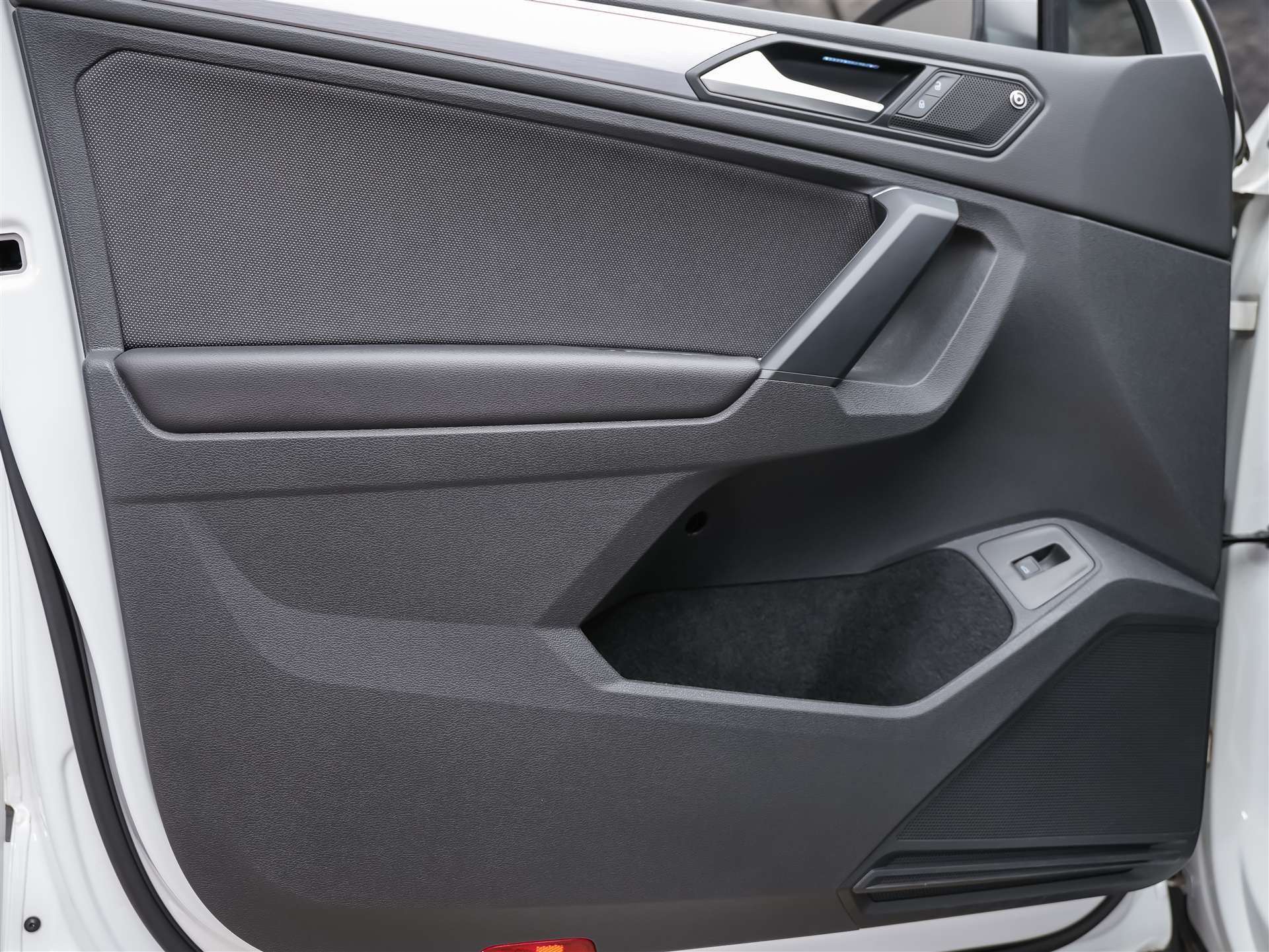 SEAT Tarraco 2.0 TDI CR FR 4Drive DSG *7 Sitze*Panorama*Beats*-image-26