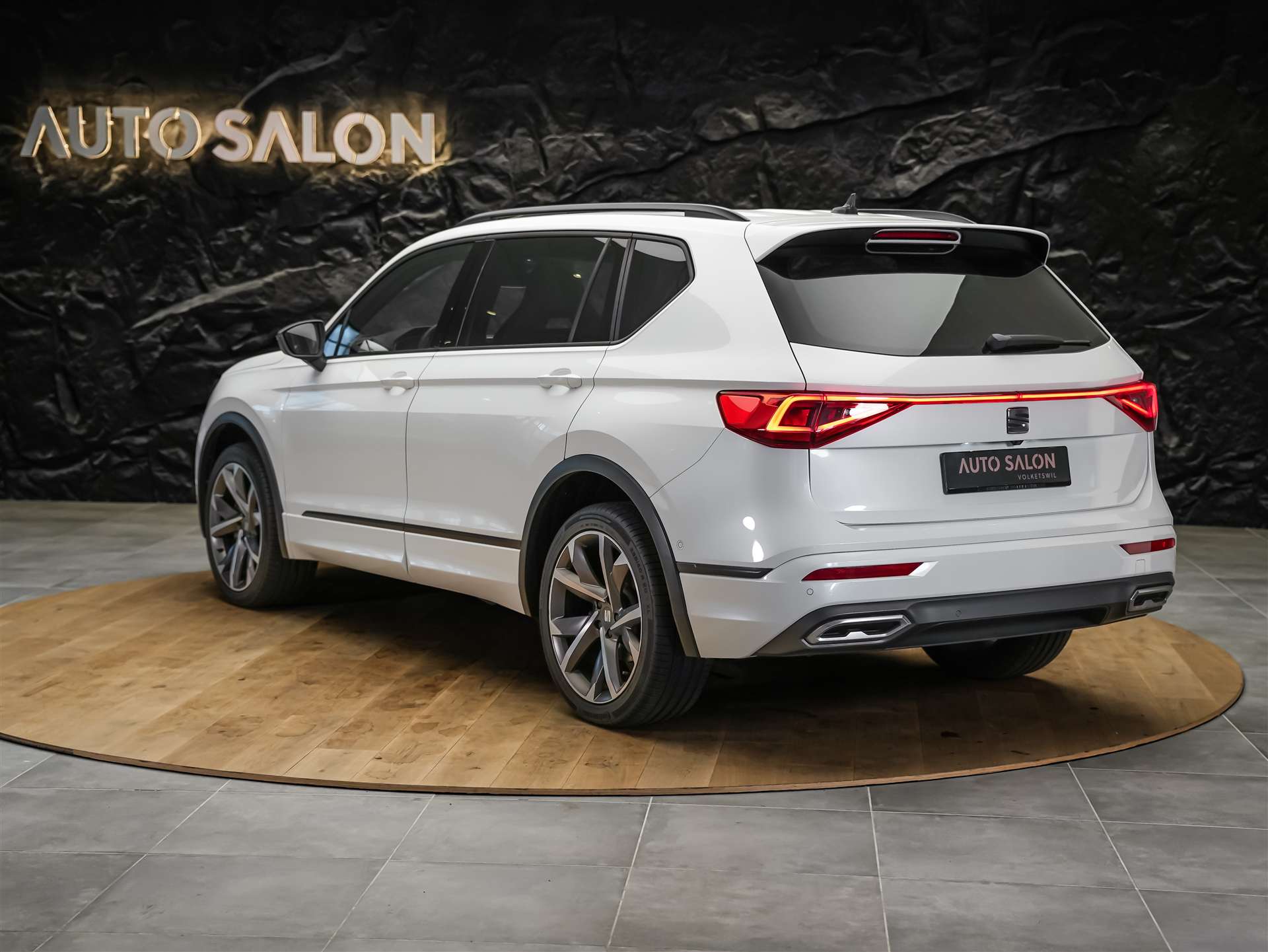 SEAT Tarraco 2.0 TDI CR FR 4Drive DSG *7 Sitze*Panorama*Beats*-showroom-element-3