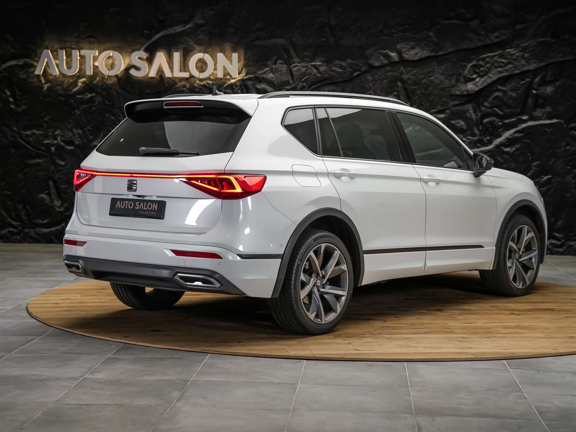 SEAT Tarraco 2.0 TDI CR FR 4Drive DSG *7 Sitze*Panorama*Beats*-image-5