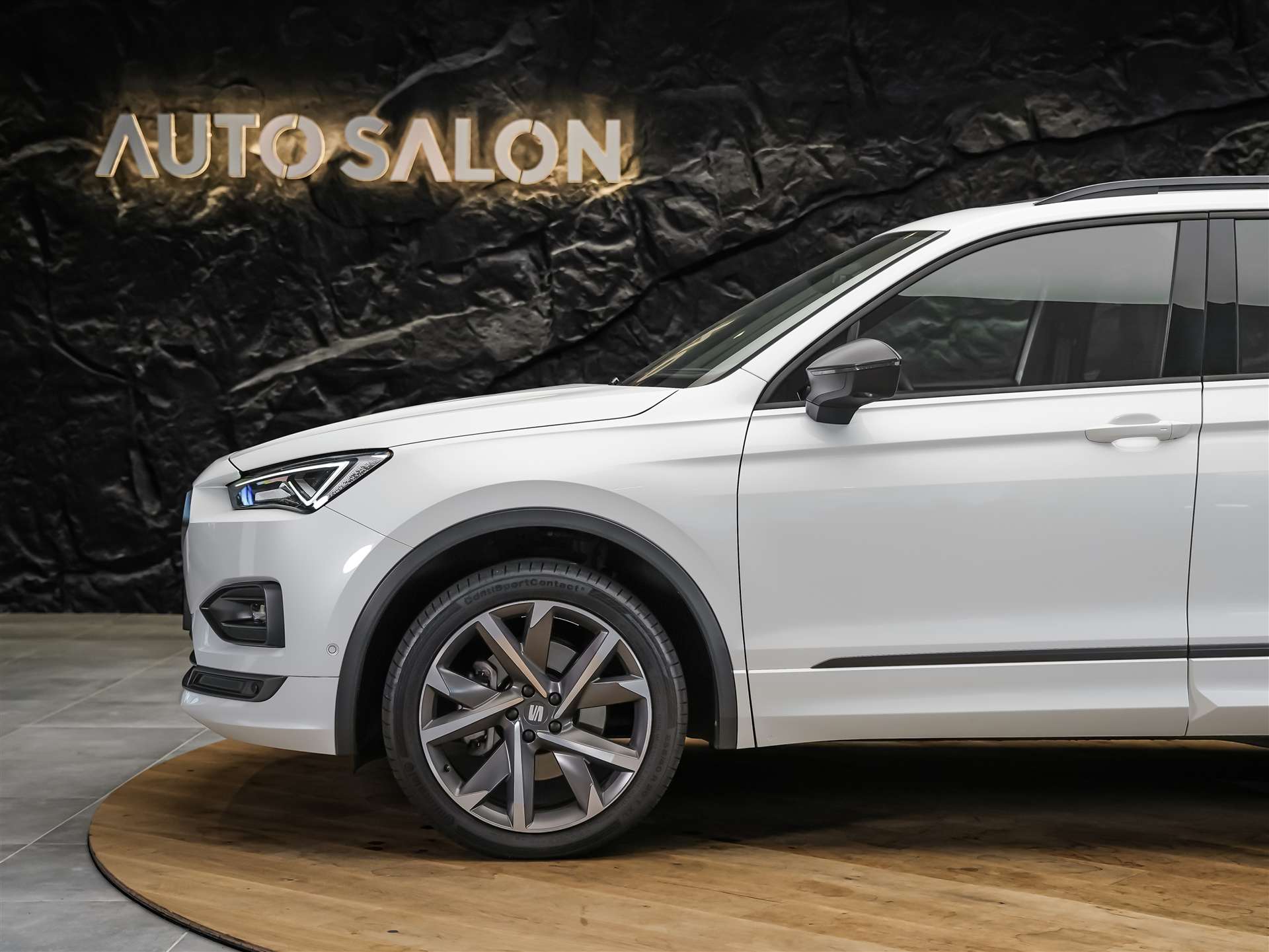 SEAT Tarraco 2.0 TDI CR FR 4Drive DSG *7 Sitze*Panorama*Beats*-image-18