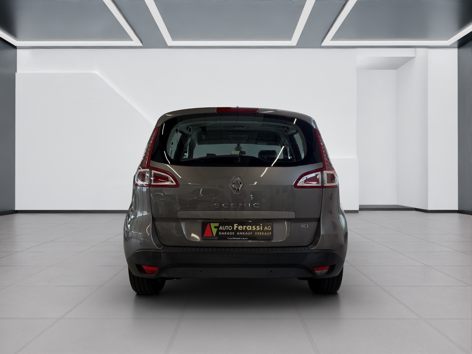 RENAULT Scénic 1.5 dCi Expression EDC-image-4
