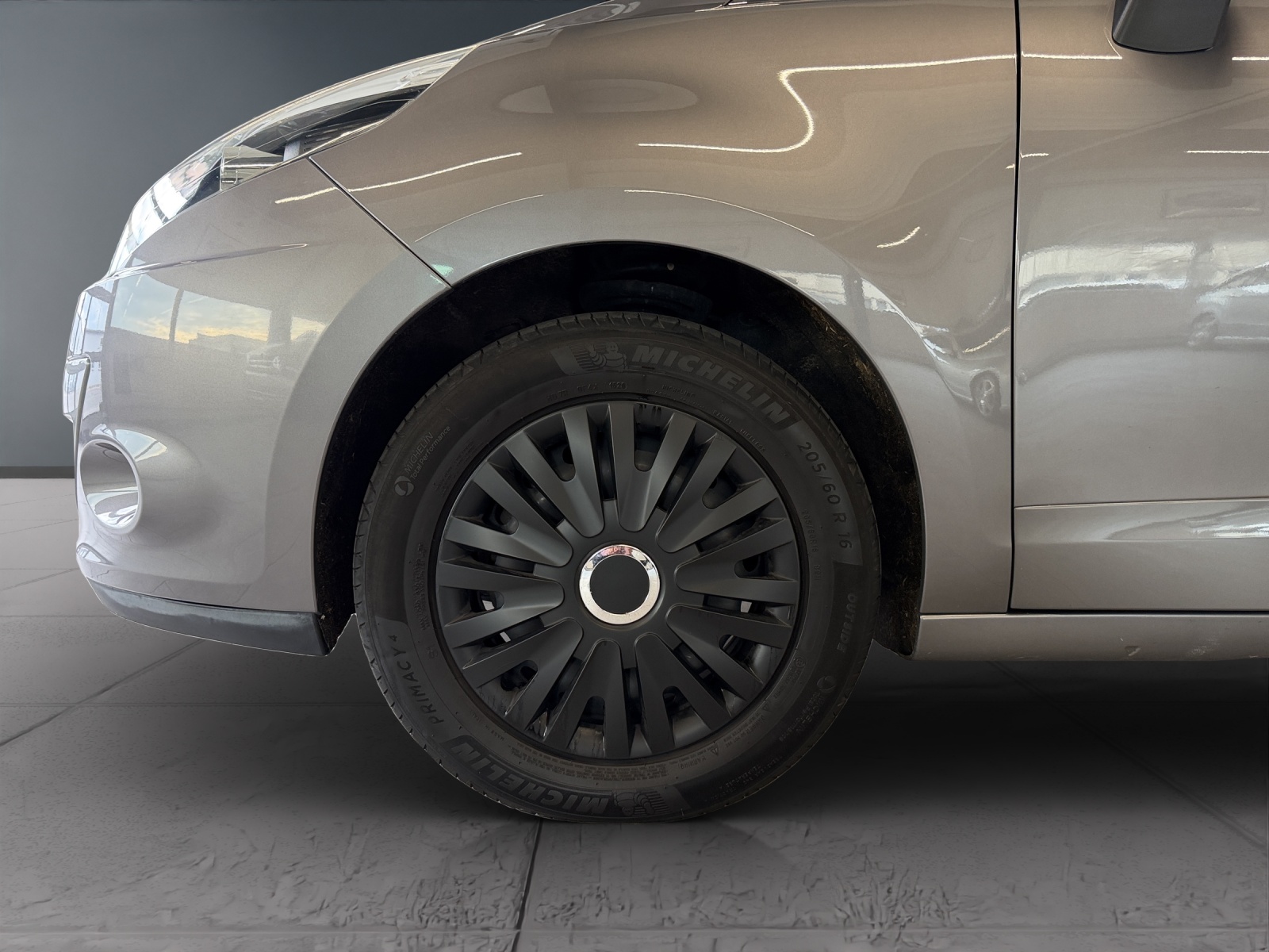 RENAULT Scénic 1.5 dCi Expression EDC-image-16