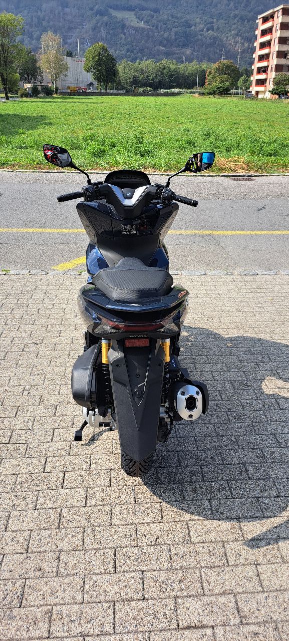 HONDA PCX 125 DX TFT. connectivity-image-3