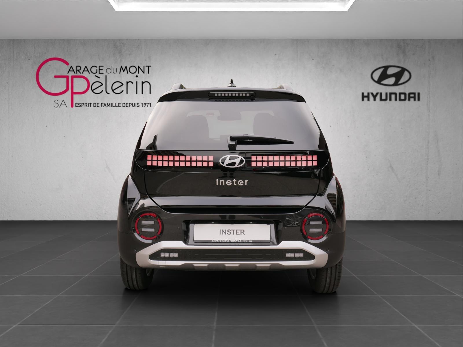 HYUNDAI Inster 49 kWh Electric Amplia-showroom-element-2