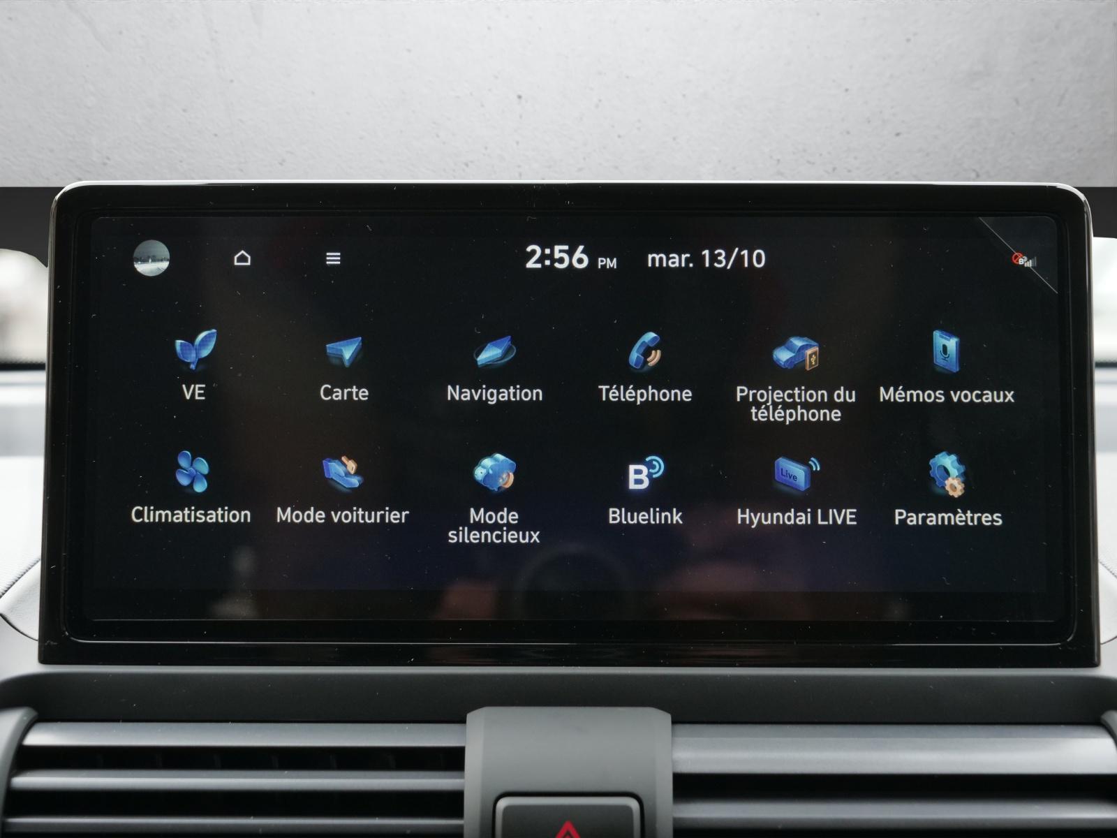 HYUNDAI Inster 49 kWh Electric Amplia-image-11