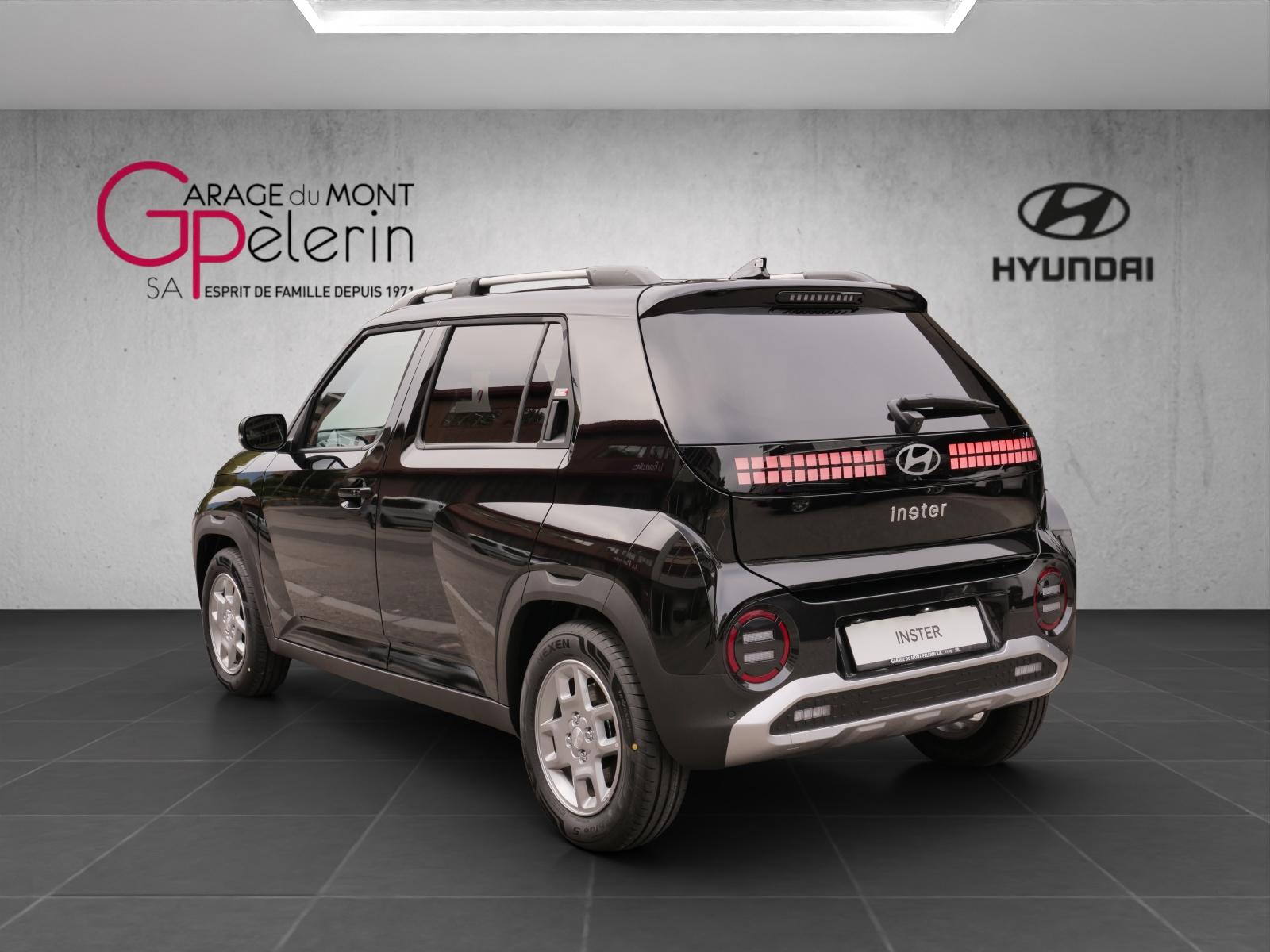 HYUNDAI Inster 49 kWh Electric Amplia-showroom-element-1