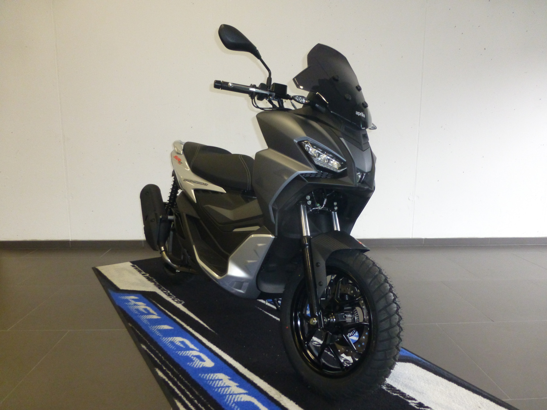 APRILIA SR 125 GT Sport ABS-image-2