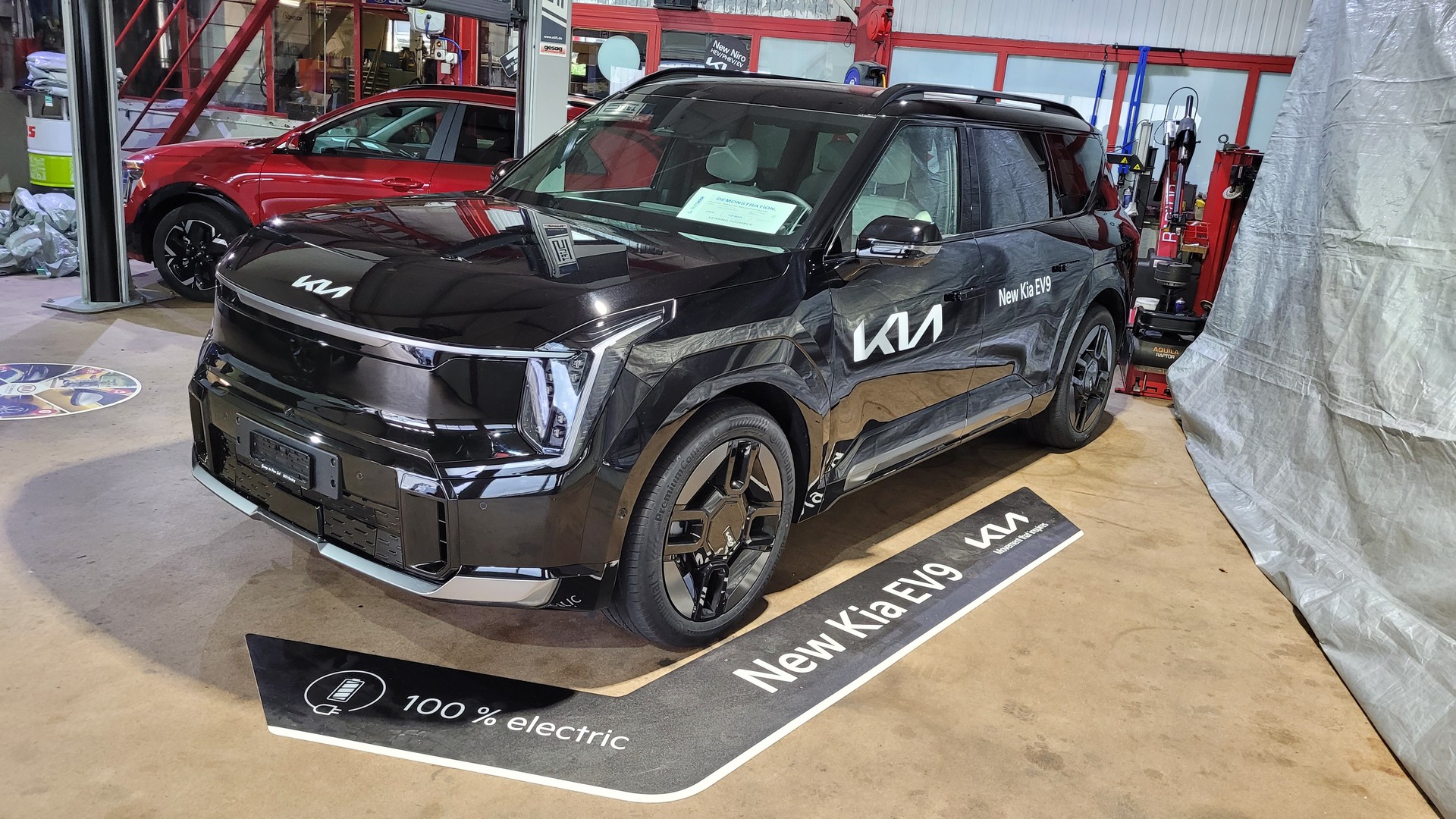 KIA EV9 99,8 kWh GT-Line-image-2