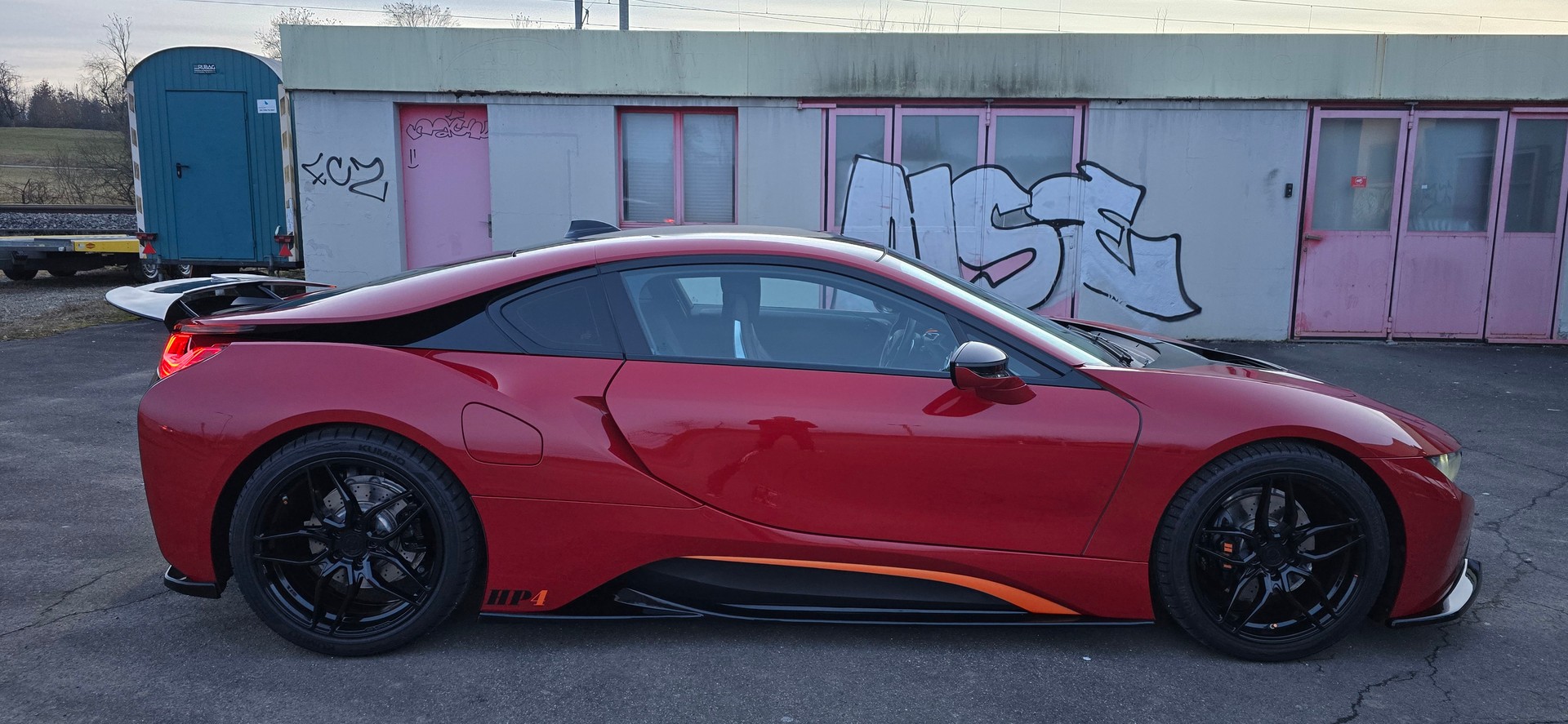 BMW i8 Coupé-image-5