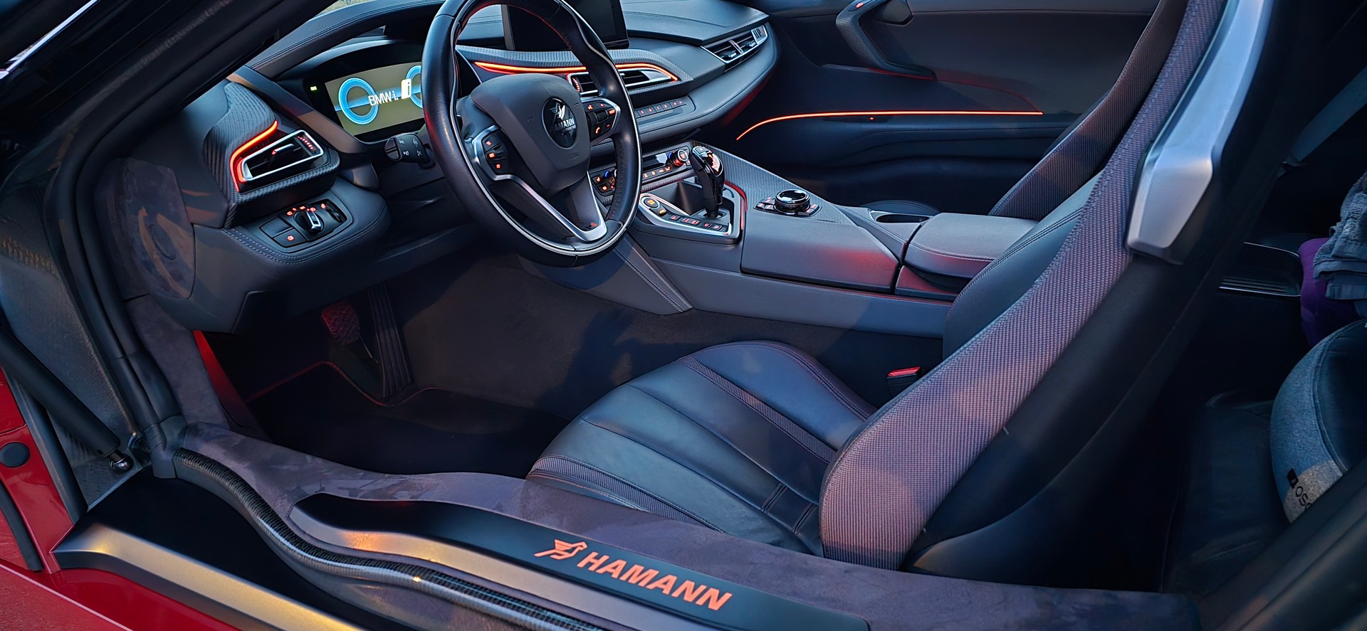 BMW i8 Coupé-image-18
