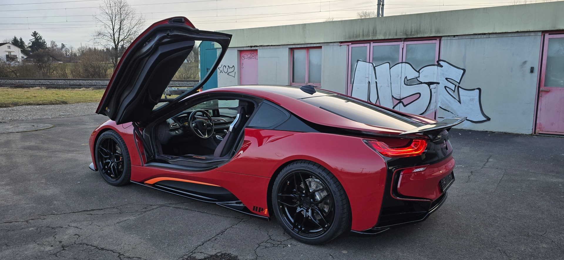 BMW i8 Coupé-image-4