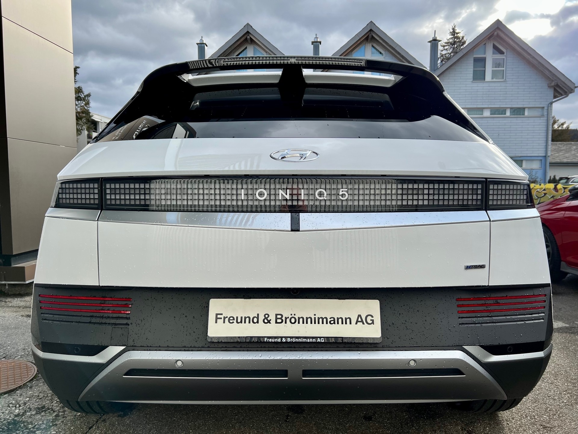 HYUNDAI Ioniq 5 77kWh Origo 4WD-image-5