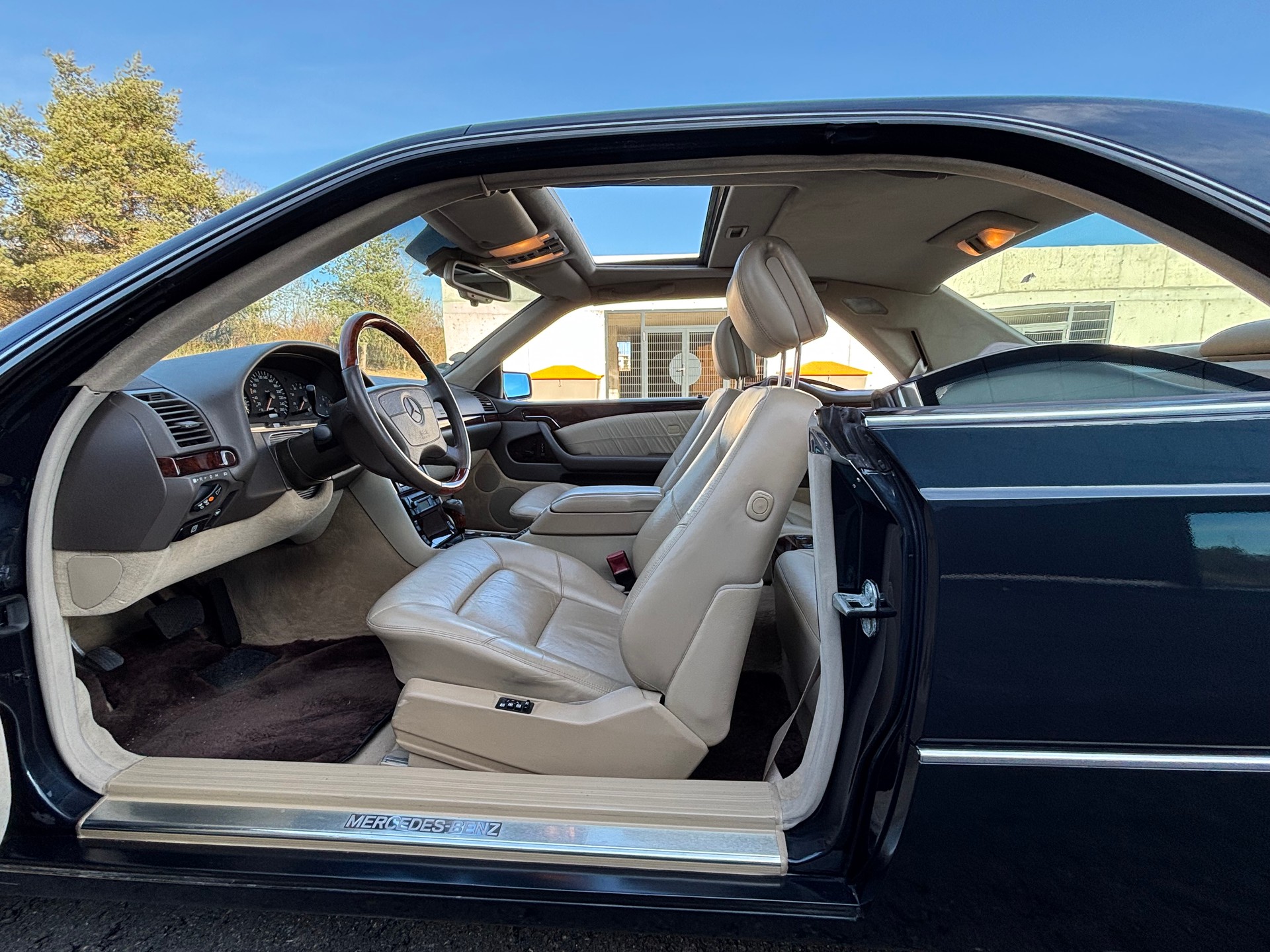 MERCEDES-BENZ CL (S) 500 Automatic-image-8
