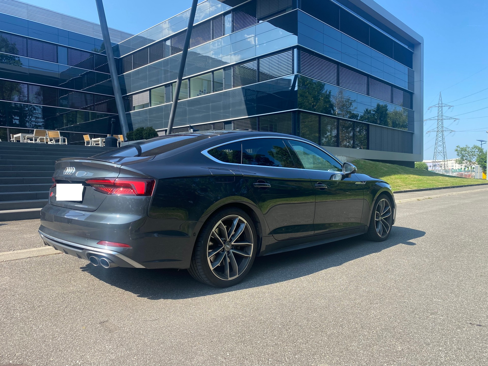 AUDI S5 Sportback 3.0 TFSI quattro tiptronic-image-4