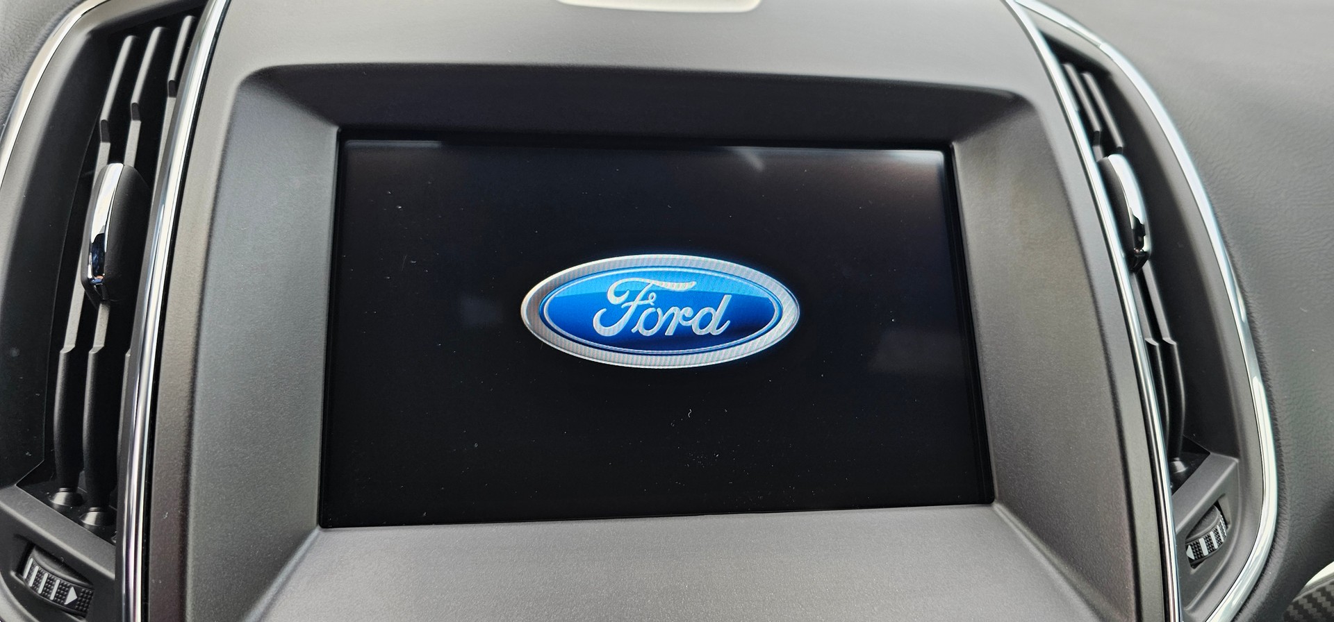 FORD S-Max 2.0 TDCi ST-Line AWD Automatic-image-14