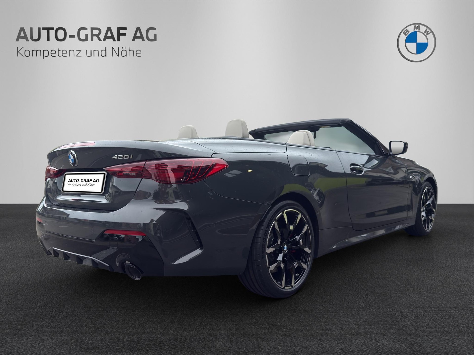 BMW 420i Cabrio M Sport Pro-image-4