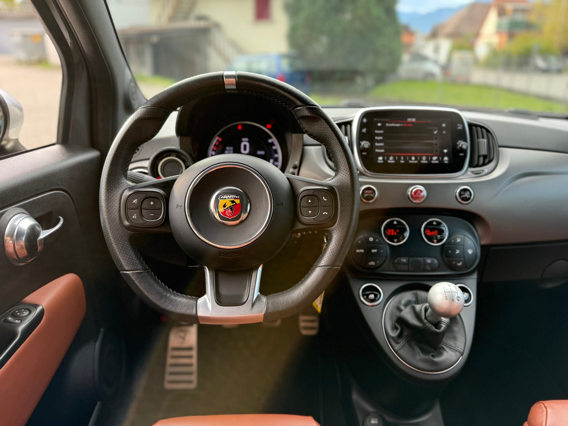 FIAT 595 1.4 16V Turbo Abarth Turismo-image-11