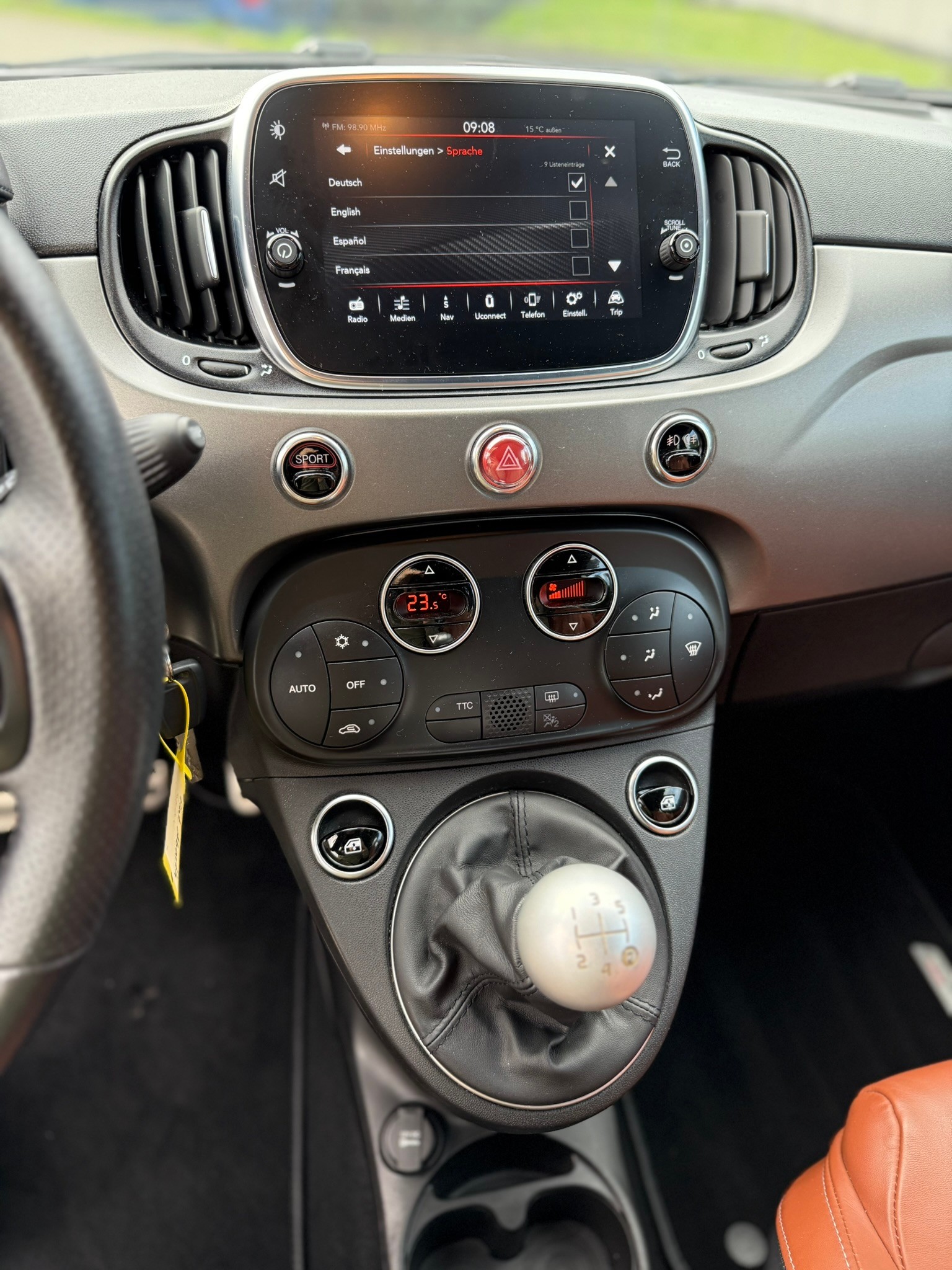 FIAT 595 1.4 16V Turbo Abarth Turismo-image-12
