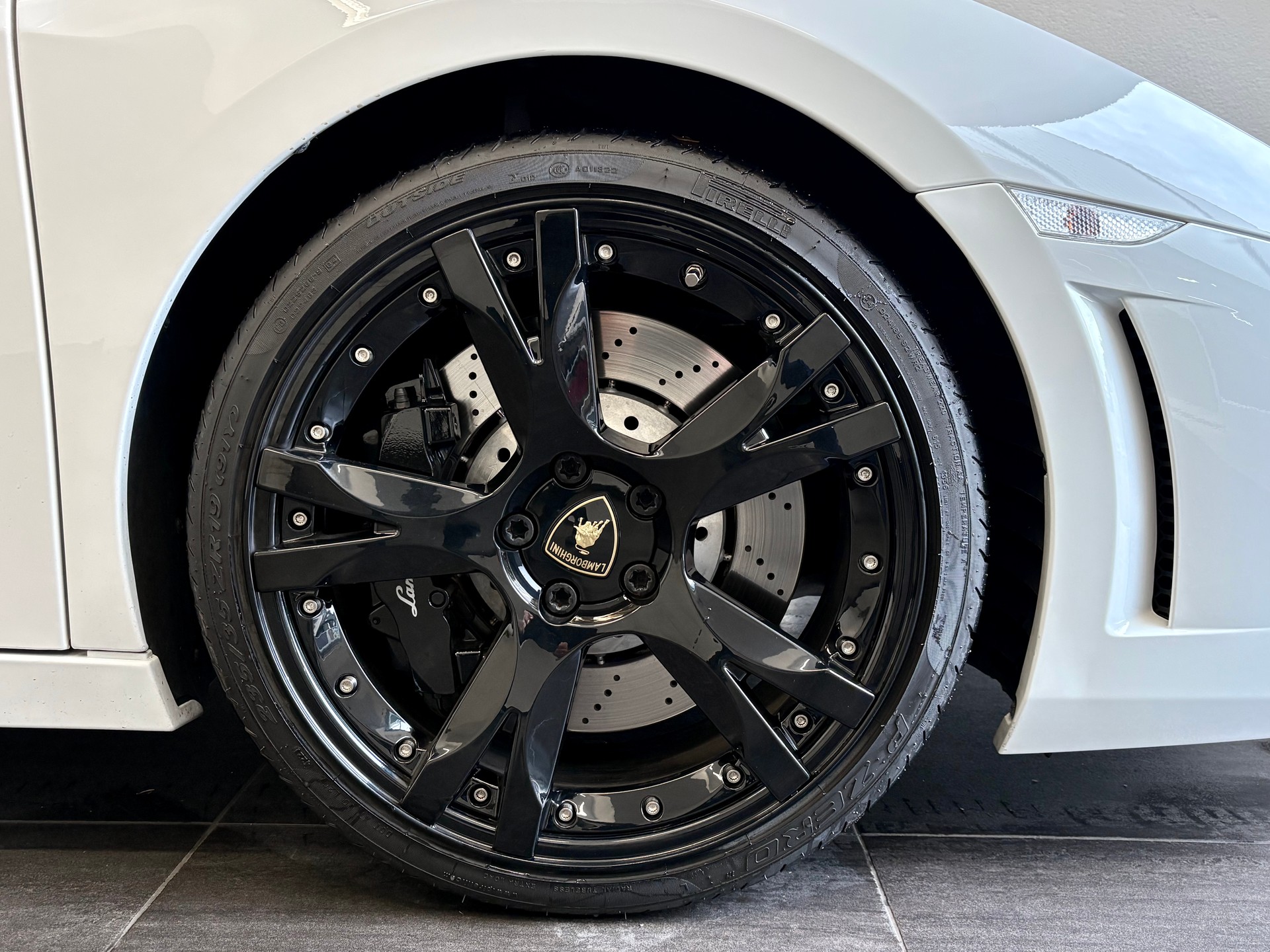 LAMBORGHINI Gallardo LP560-4 Coupé E-Gear-image-12