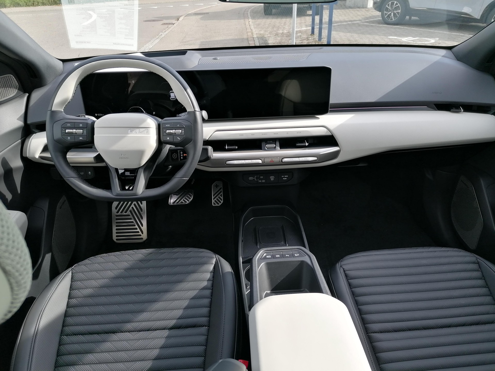 KIA EV4 81 kWh GT-Line-image-5