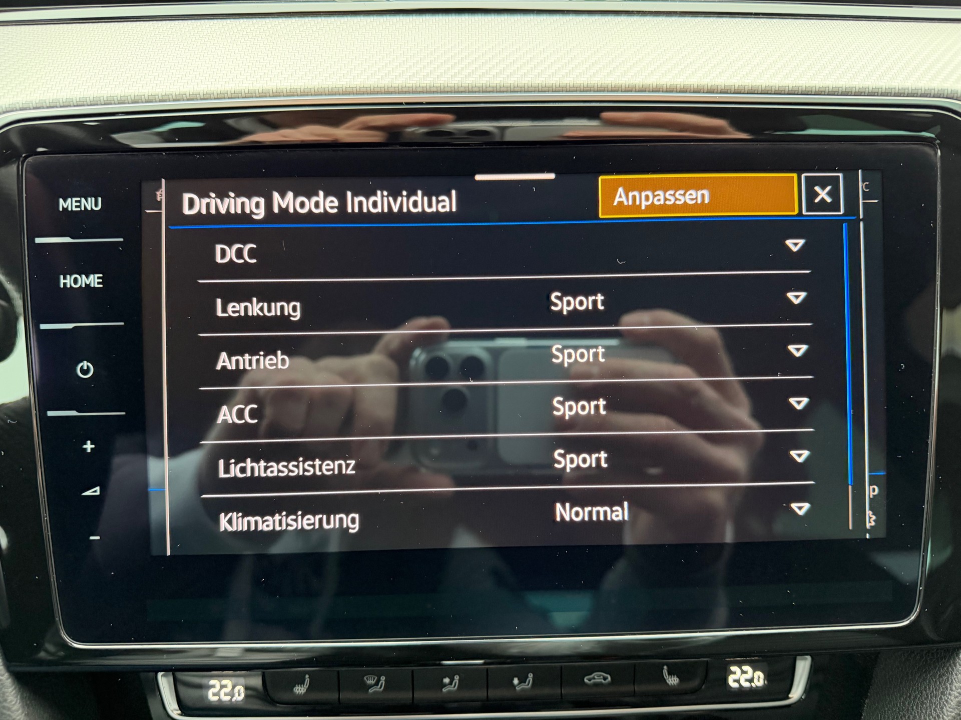 VW Passat Variant 2.0 TSI R-Line Edition 4Motion DSG-image-12