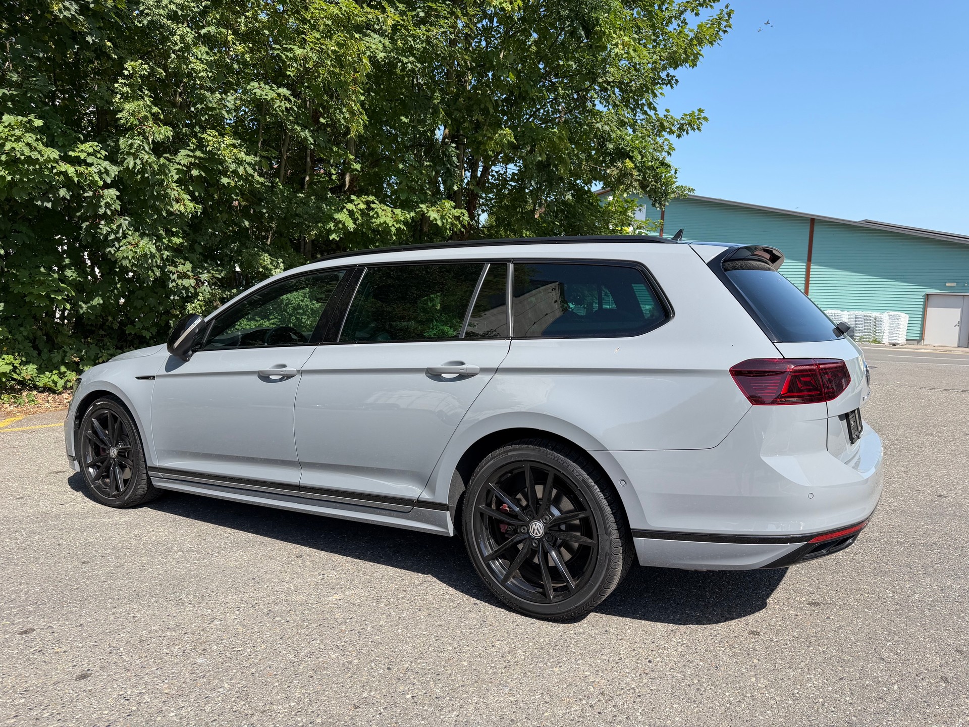 VW Passat Variant 2.0 TSI R-Line Edition 4Motion DSG-showroom-element-2