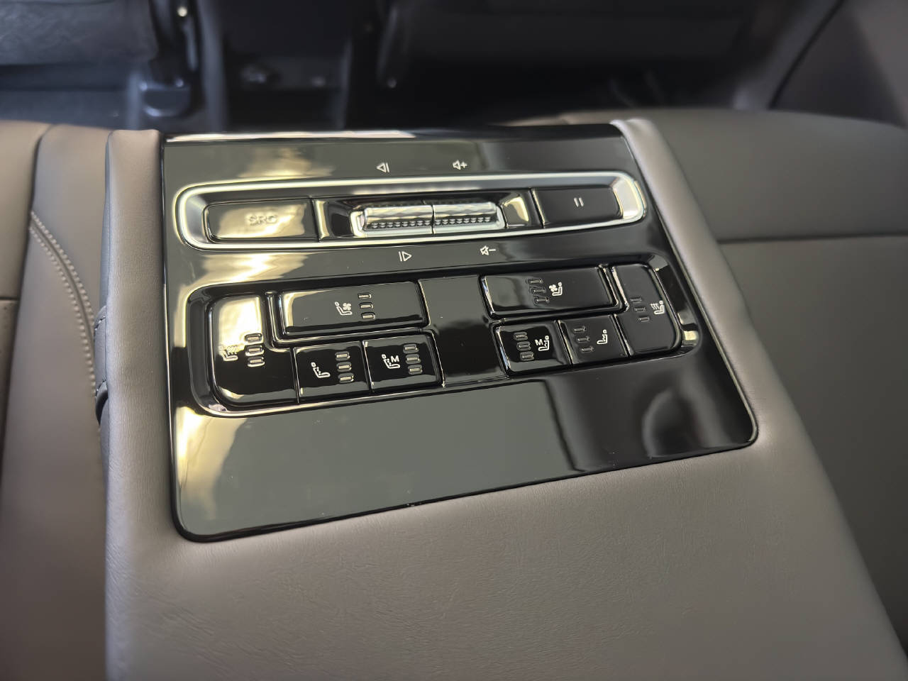 BAIC X75 1.5 Premium-image-11