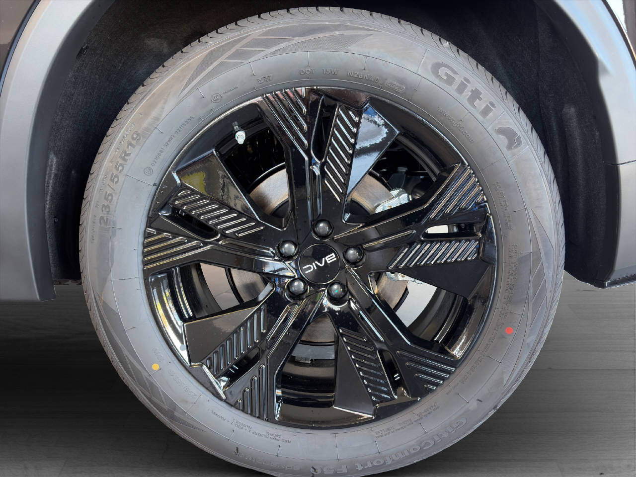 BAIC X75 1.5 Premium-image-12