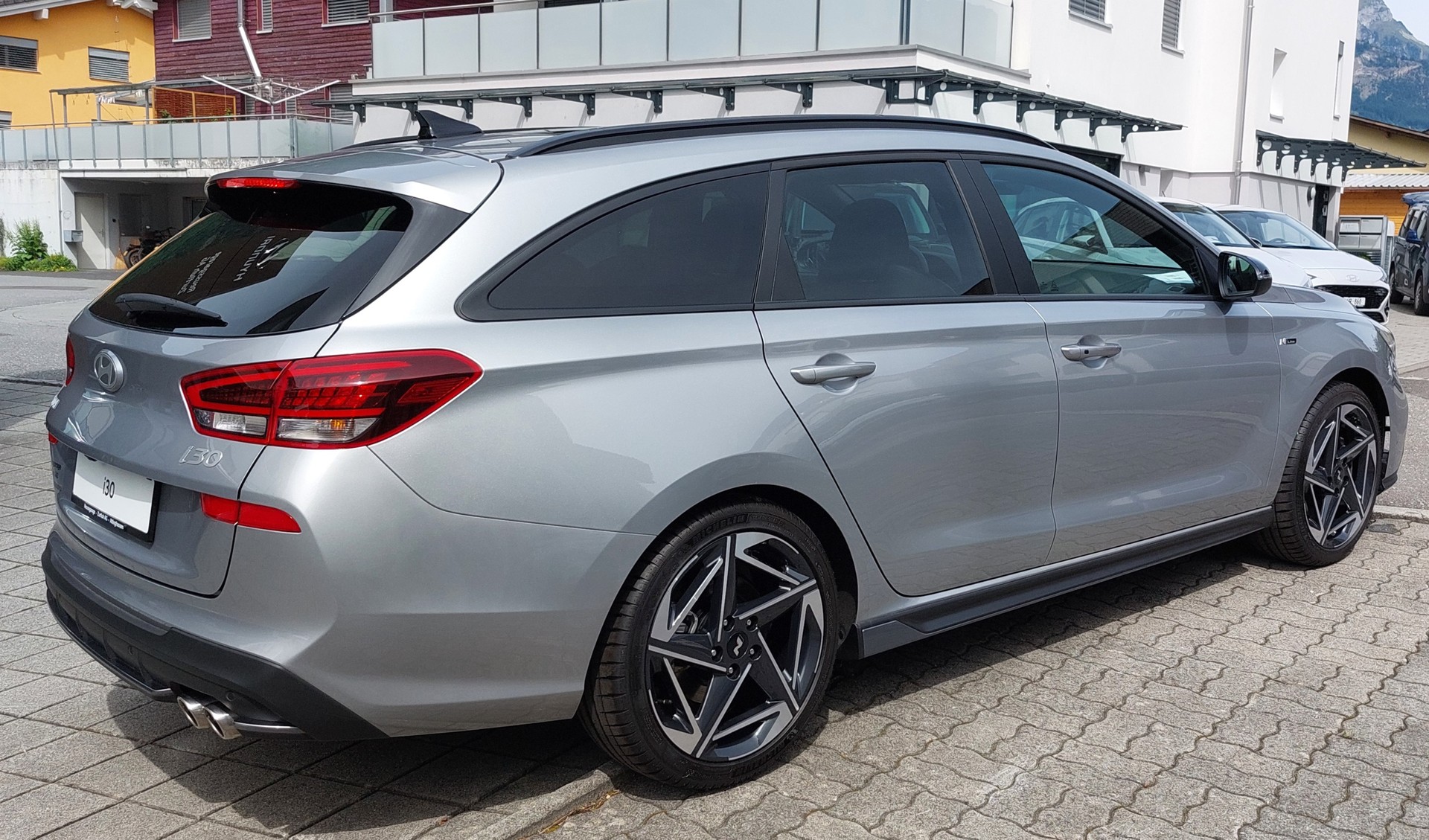 HYUNDAI i30 Wagon 1.5 T-GDi N Line 48V MH DCT-showroom-element-2