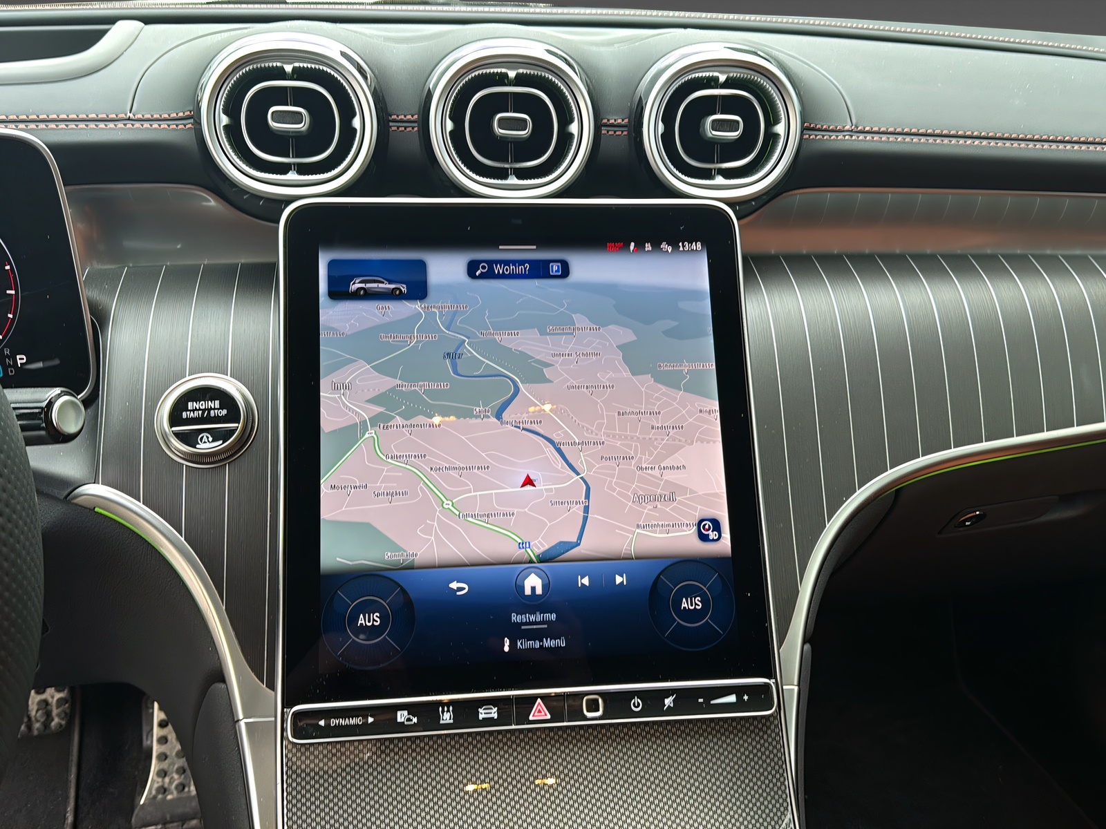MERCEDES-BENZ GLC 300 4Matic-image-13