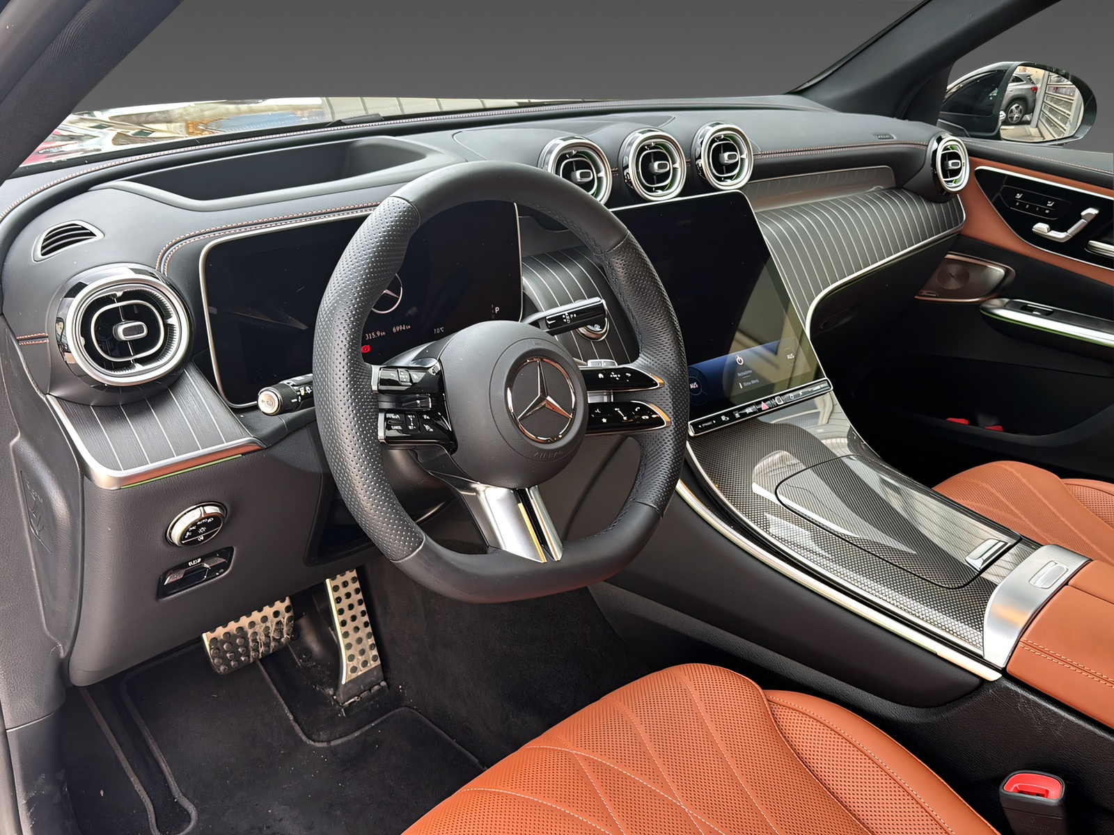 MERCEDES-BENZ GLC 300 4Matic-image-6