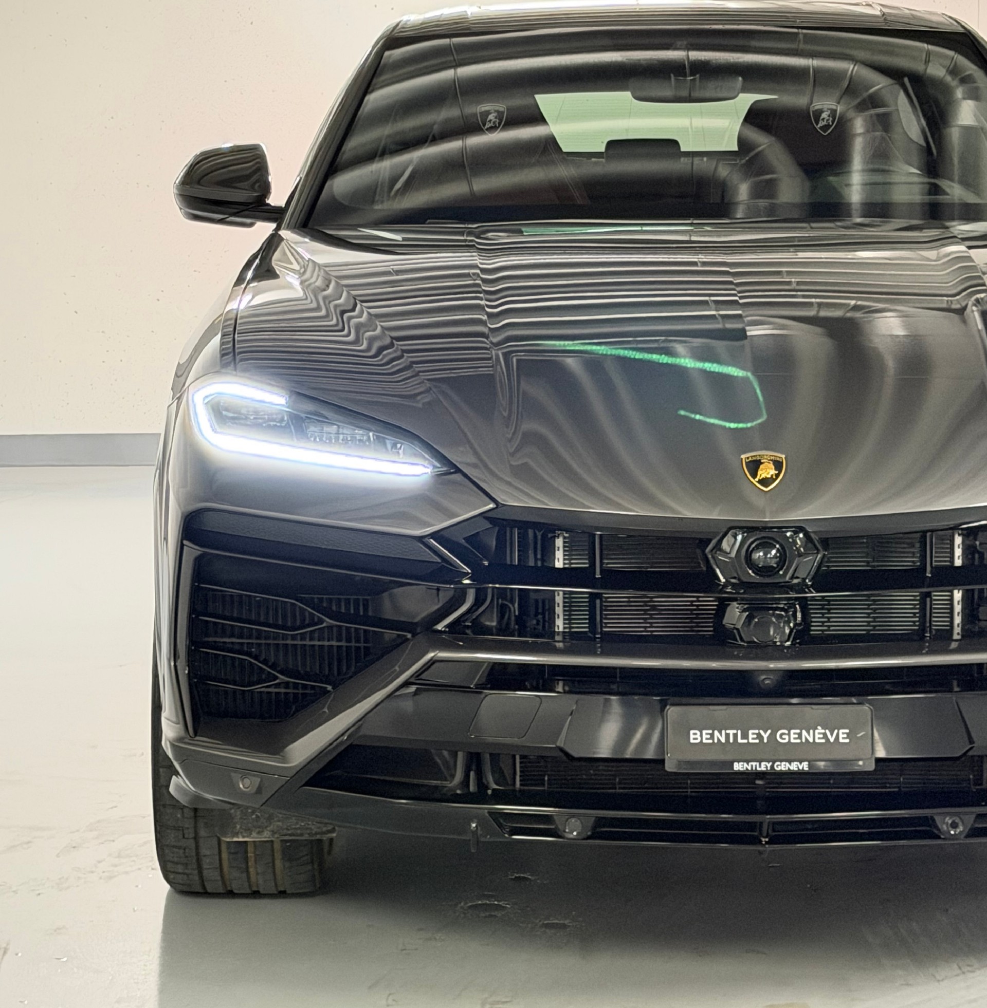 LAMBORGHINI Lamborghini Urus SE-image-23