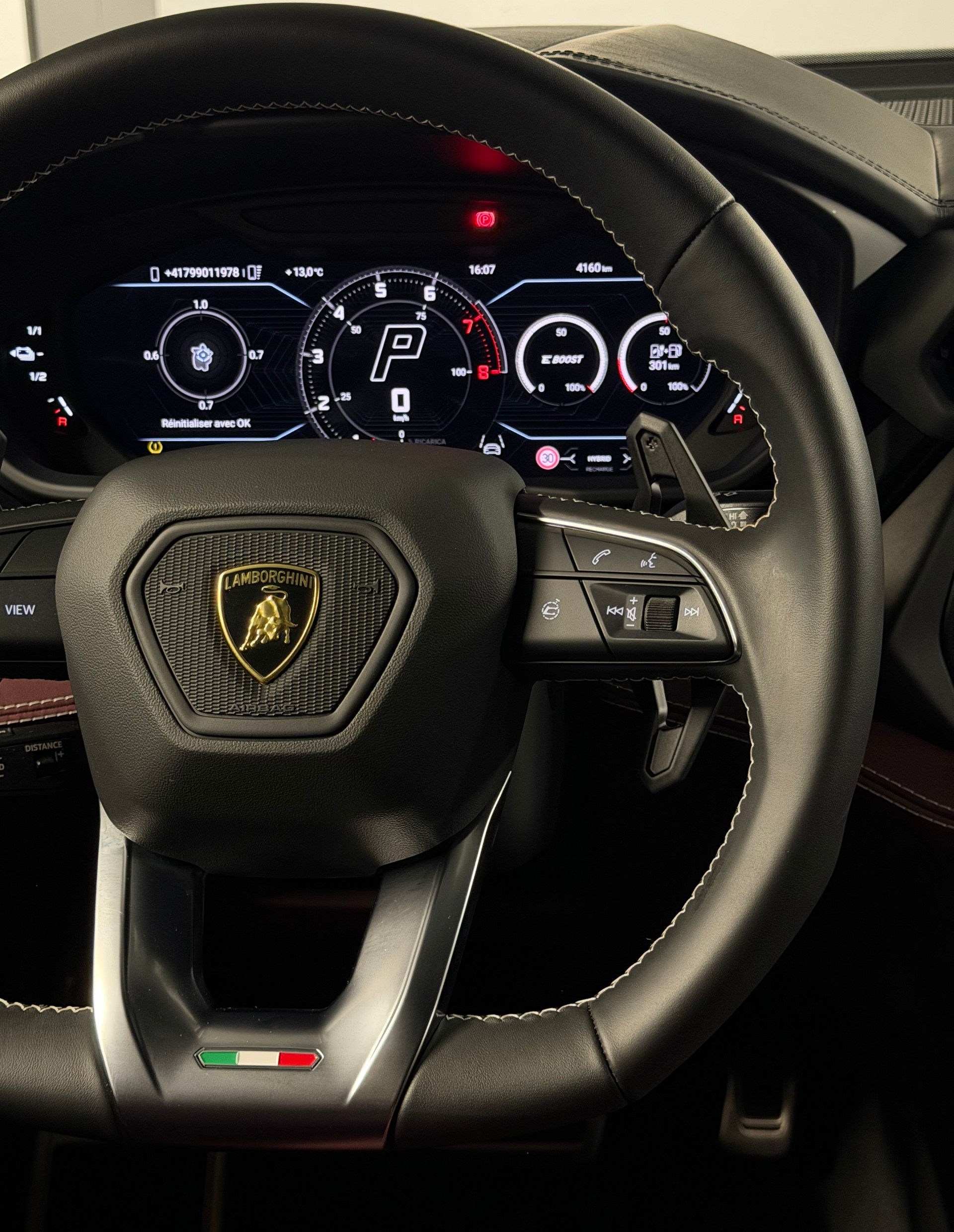 LAMBORGHINI Lamborghini Urus SE-image-19