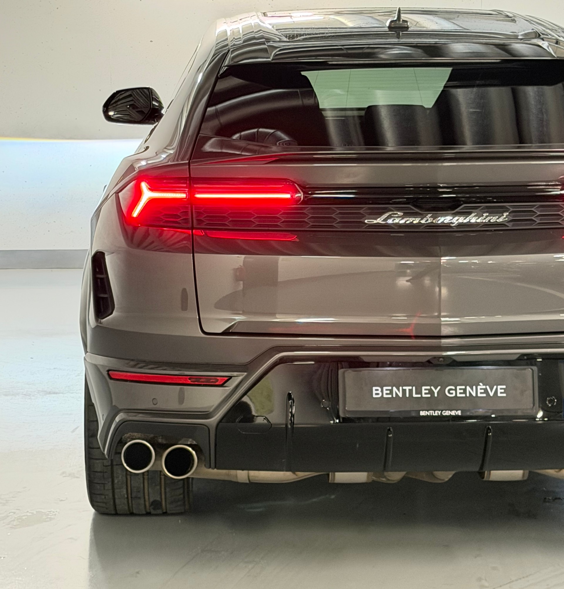 LAMBORGHINI Lamborghini Urus SE-image-22