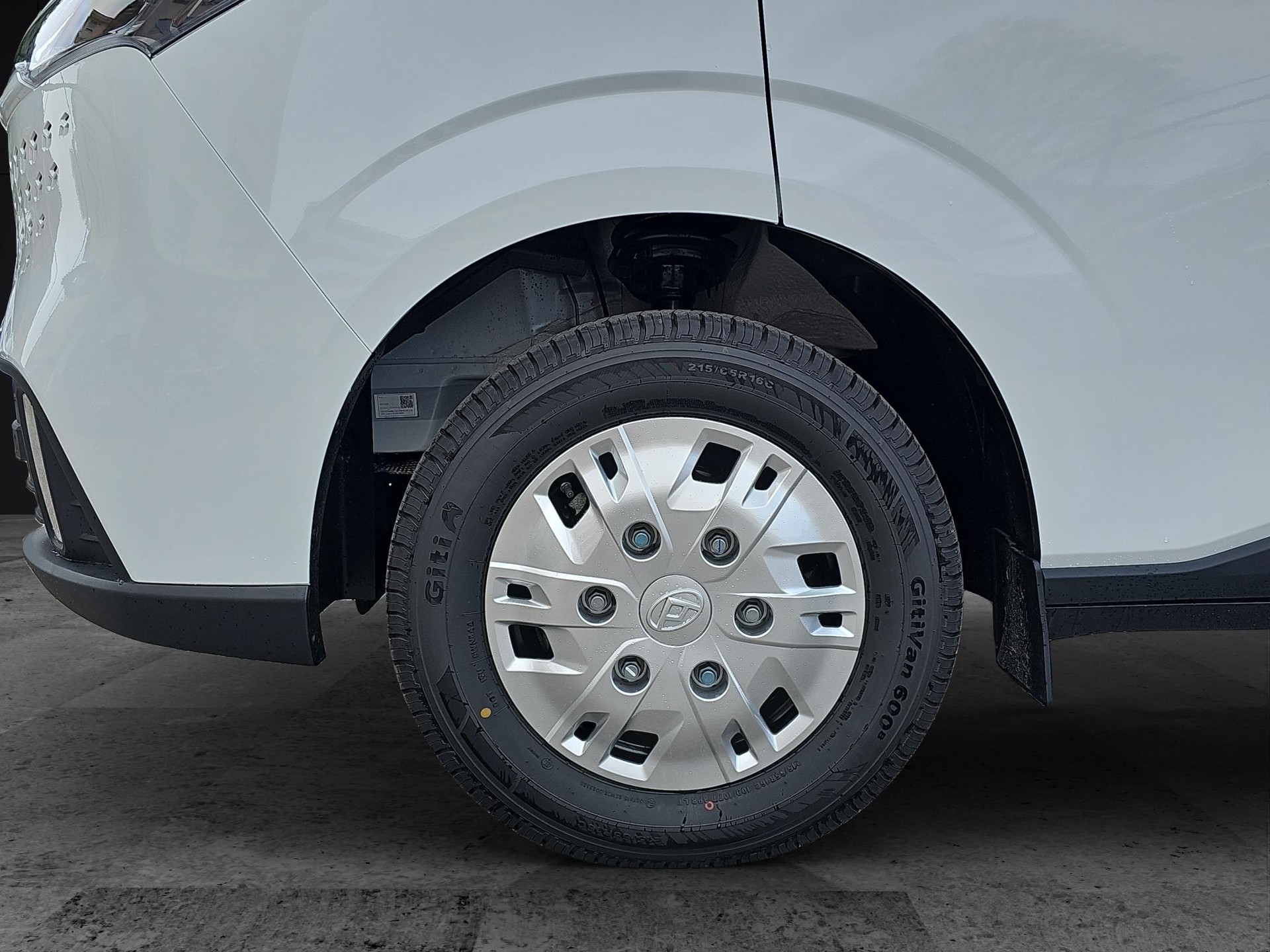 MAXUS Deliver 7 Kaw. L2H1 2.0 TD Base-image-8