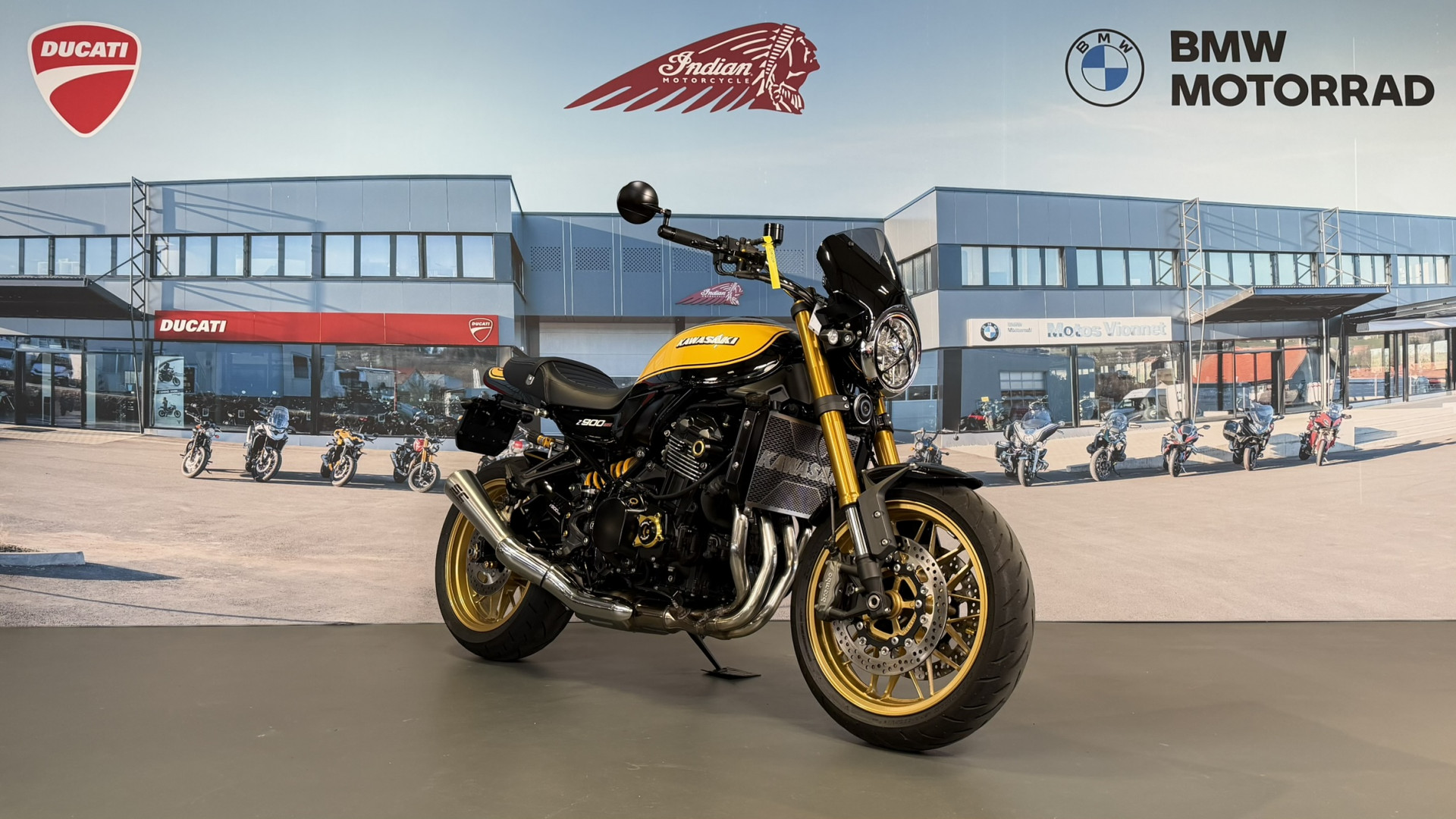 KAWASAKI Z 900 RS SE-image-0