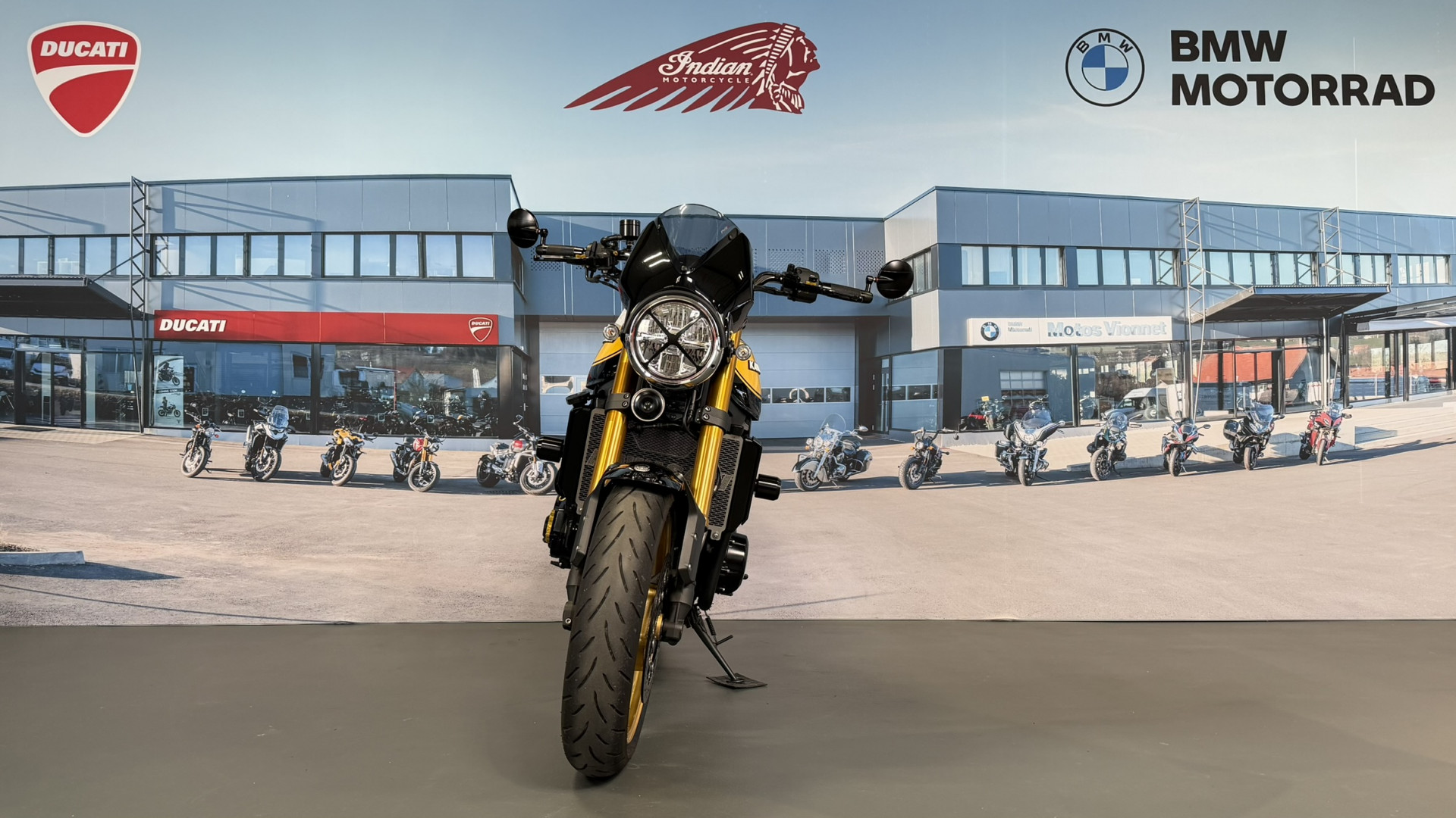 KAWASAKI Z 900 RS SE-image-1