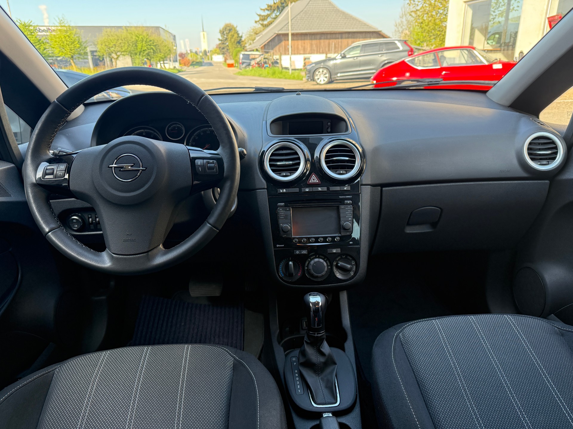 OPEL Corsa 1.4 TP Color Edition Automatic-image-9