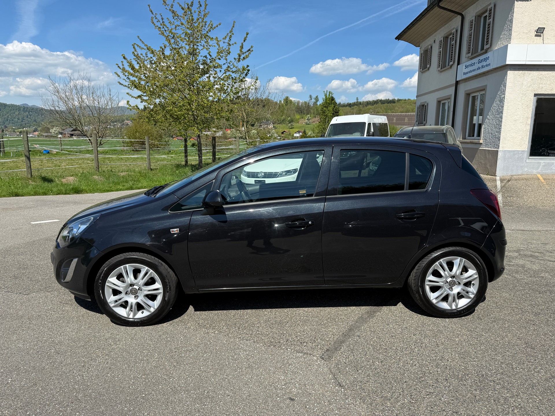 OPEL Corsa 1.4 TP Color Edition Automatic-showroom-element-1