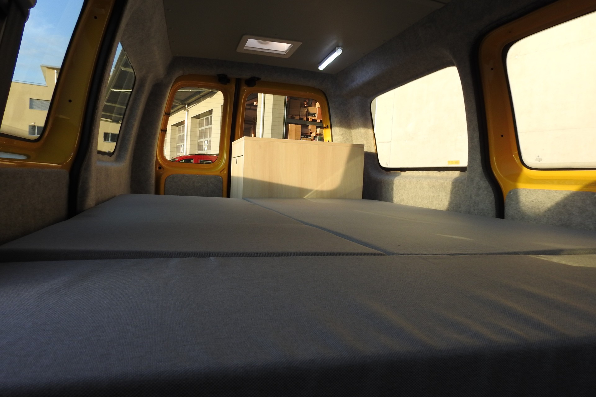 VW VW GEOVAN XL - Aufstelldach - Allrad - Klima - Automat - 150PS - EURO 6 - PDC - Bordcomputer - DAB+ - Lange Version-image-13