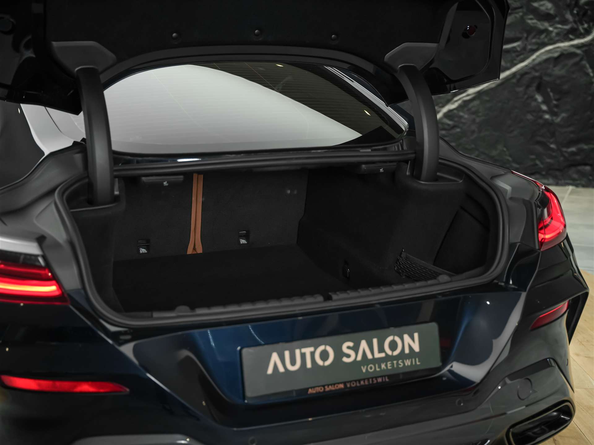 BMW 840d xDrive Steptronic M Sport **CH-Auto**-image-35