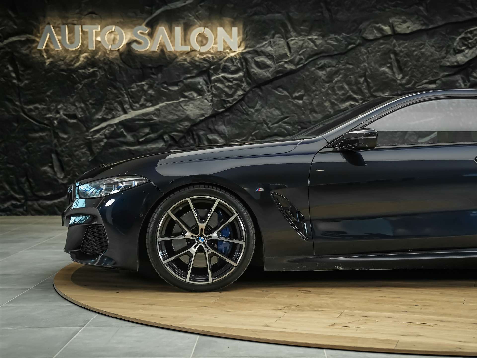 BMW 840d xDrive Steptronic M Sport **CH-Auto**-image-13