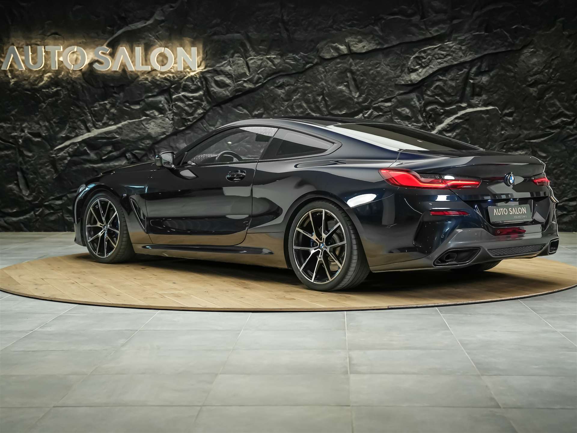 BMW 840d xDrive Steptronic M Sport **CH-Auto**-showroom-element-3