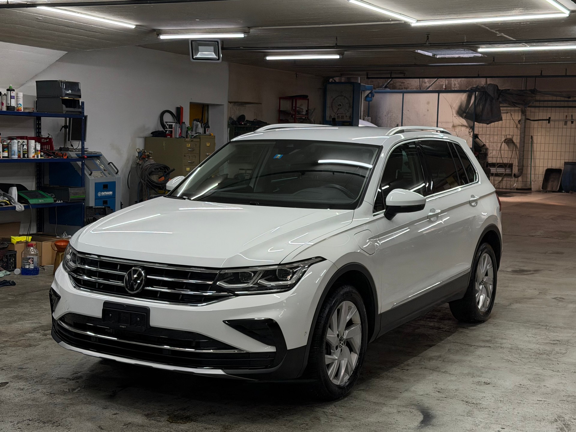 VW Tiguan 1.4TSI PHEV Elegance DSG-image-1