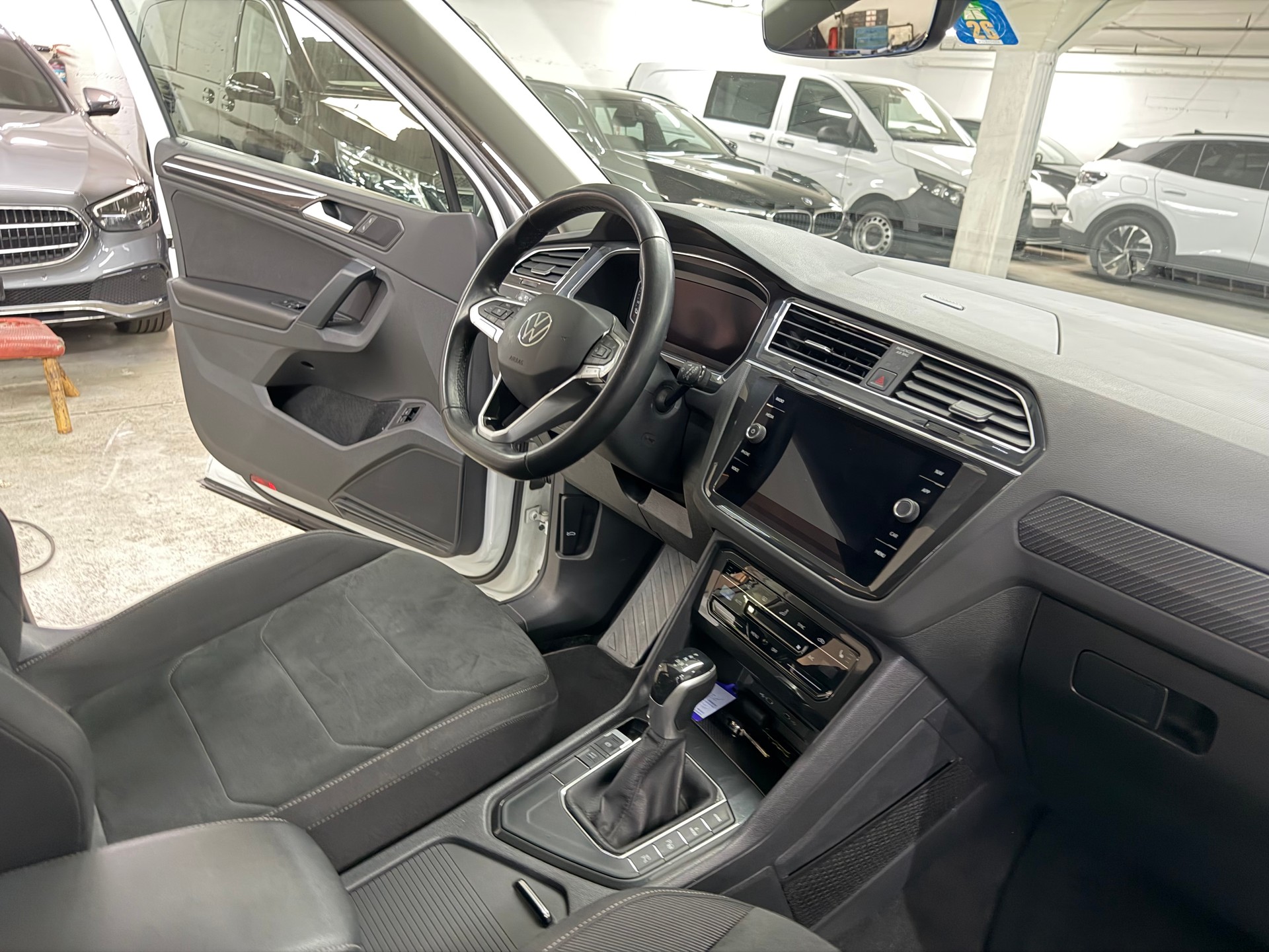 VW Tiguan 1.4TSI PHEV Elegance DSG-image-14