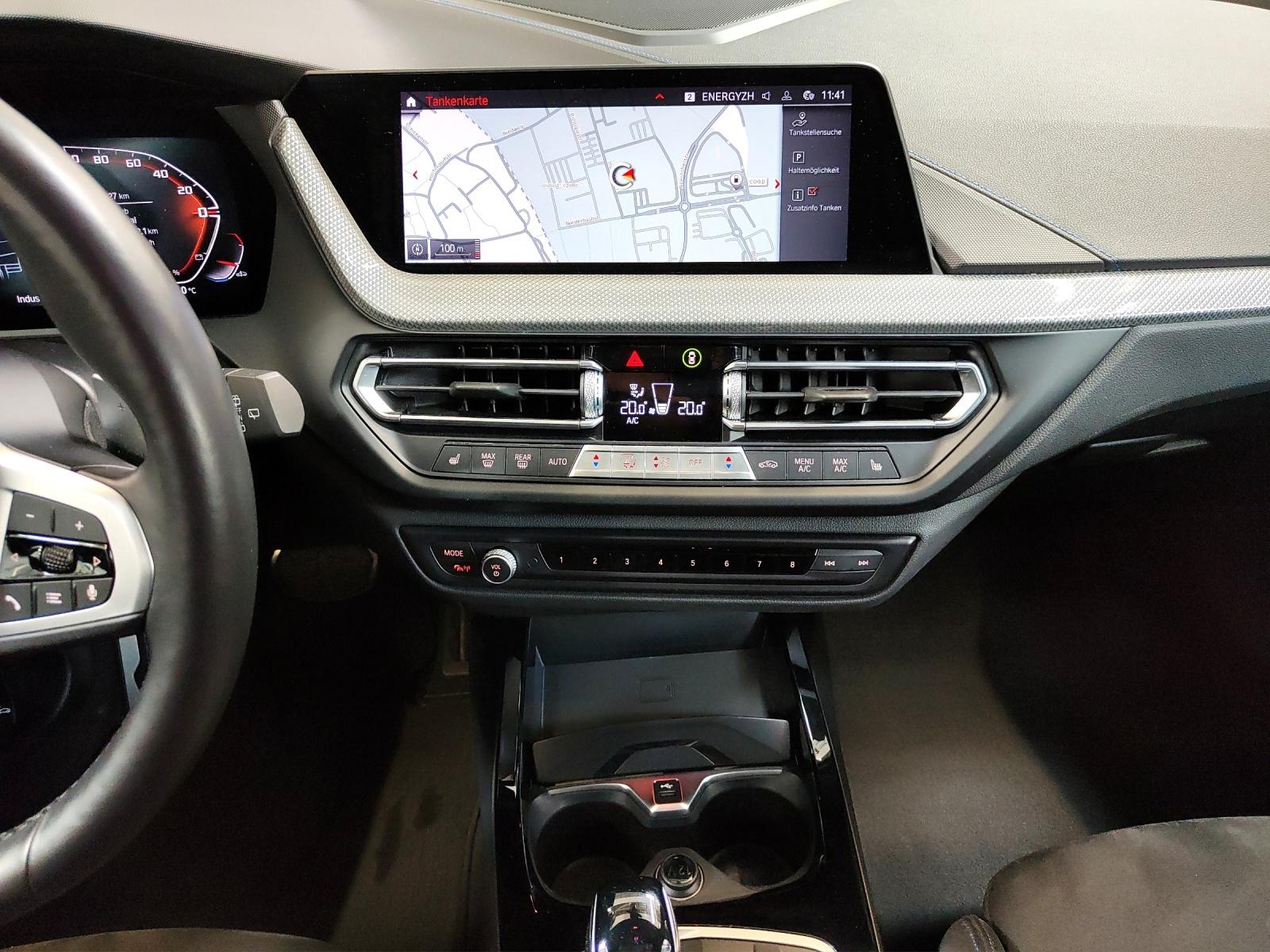 BMW M135i xDrive-image-13