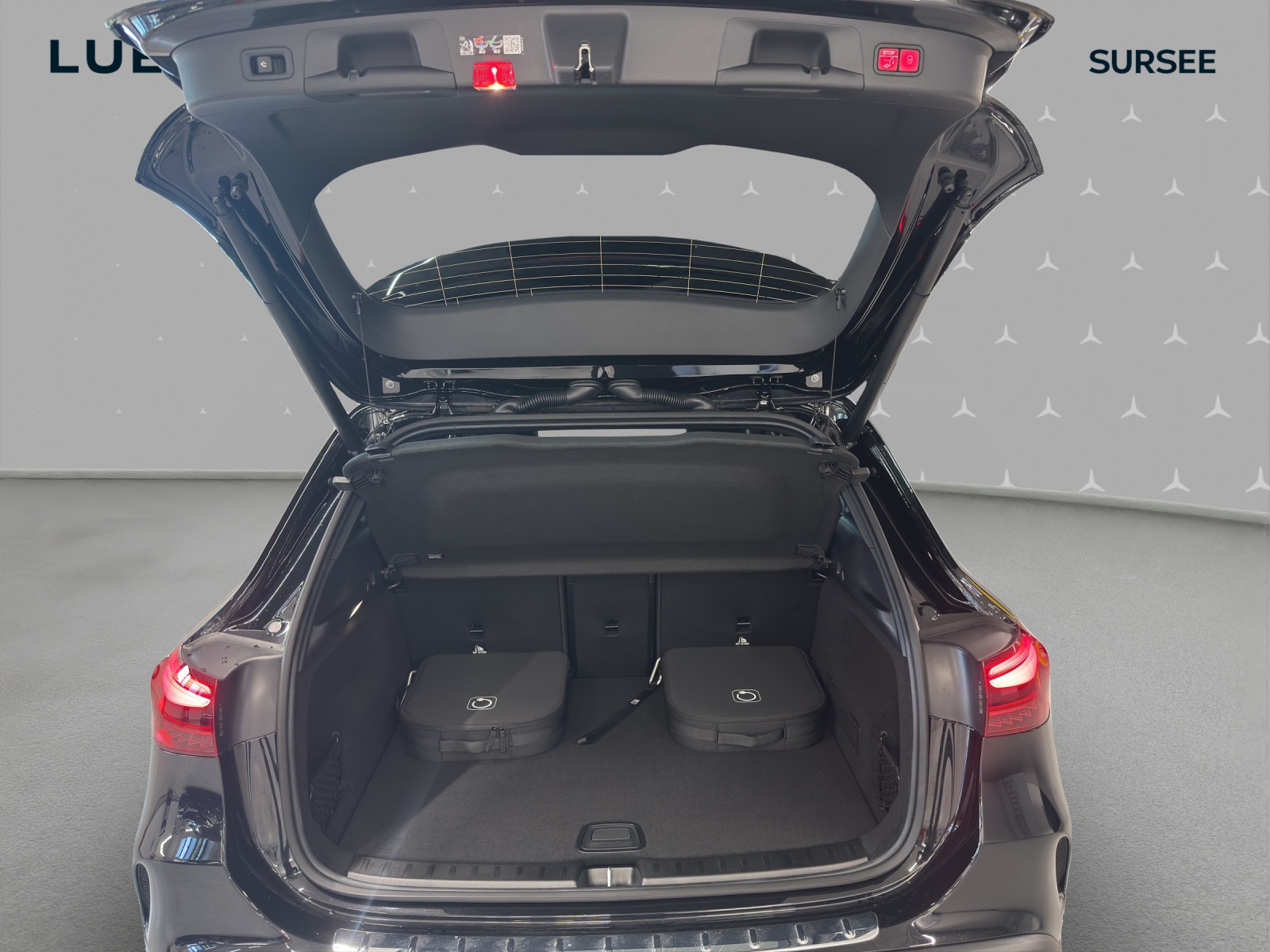 MERCEDES-BENZ EQA 350 66,5 kWh 4Matic Excellence-image-14