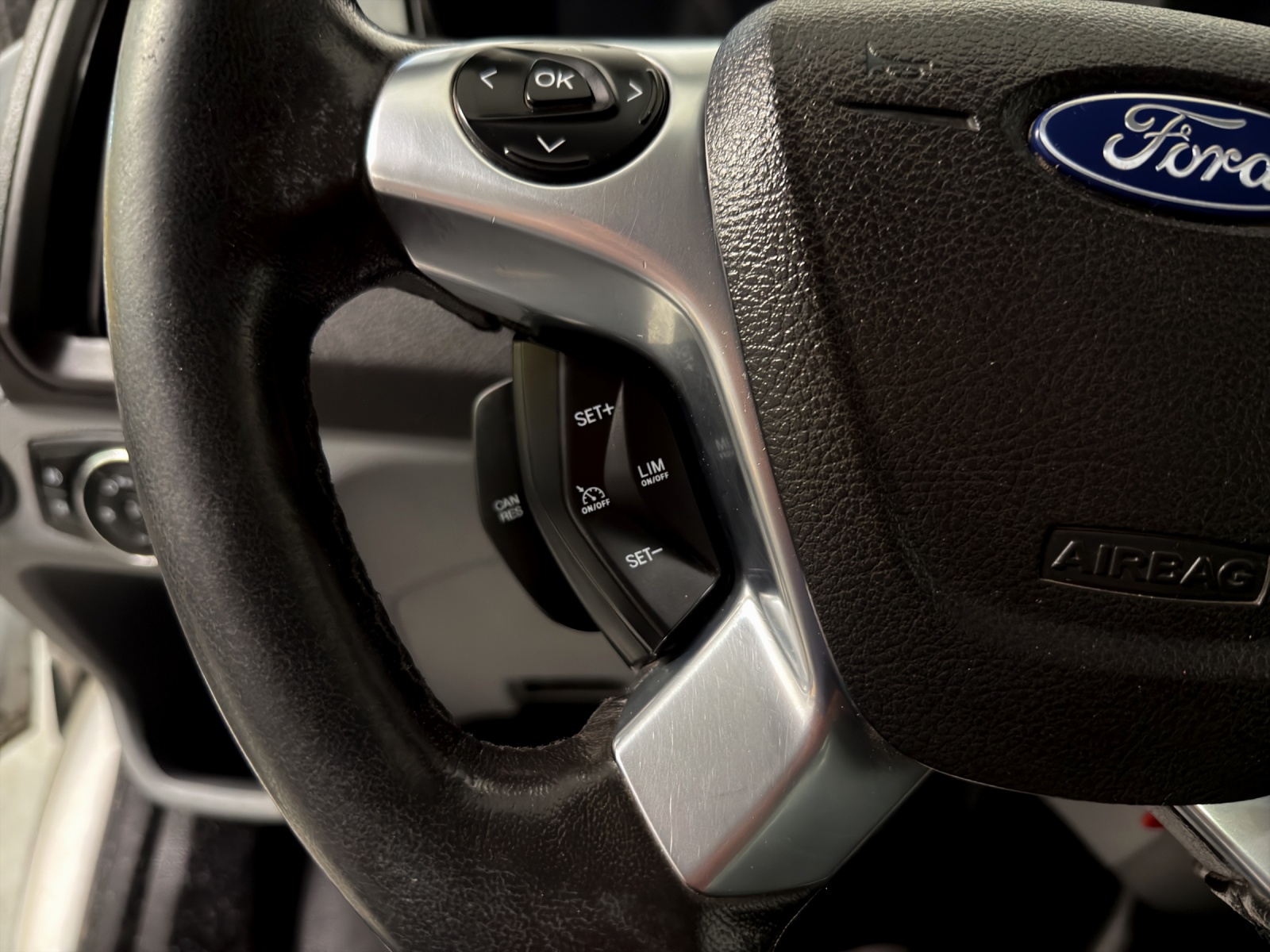 FORD FORD Transit 350 L5 Trend 2.0 TDCi 170 RWD-image-9